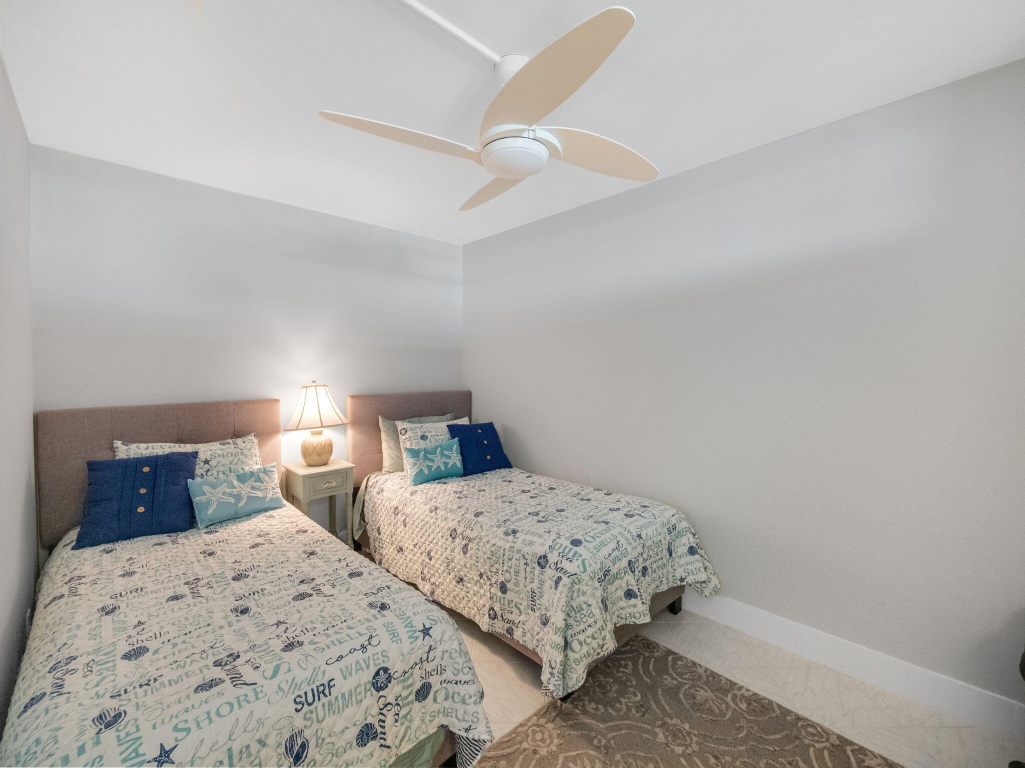 3400 N Ocean Drive 1601 Property Photo 16