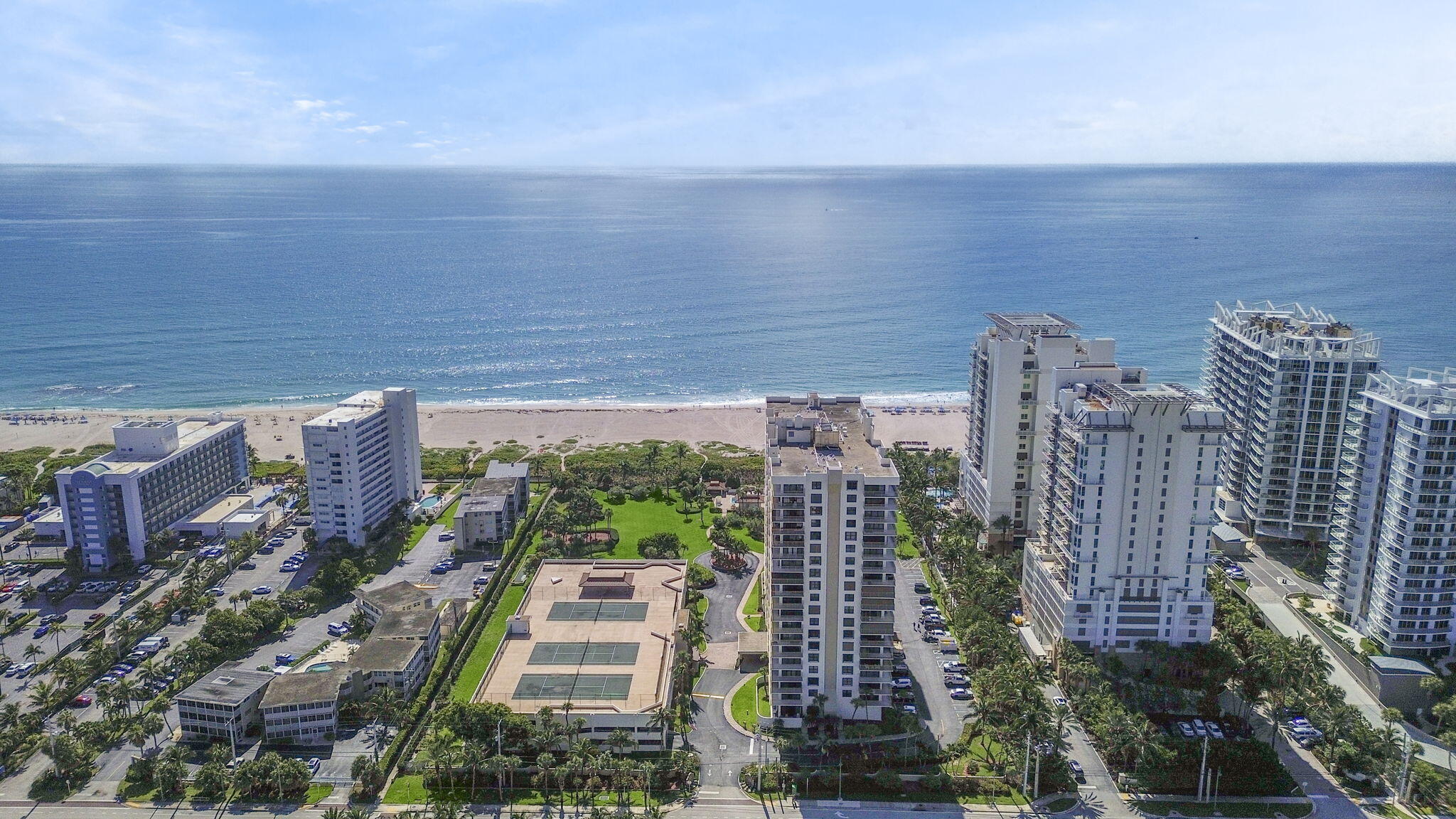 3400 N Ocean Drive 1601 Property Photo 23