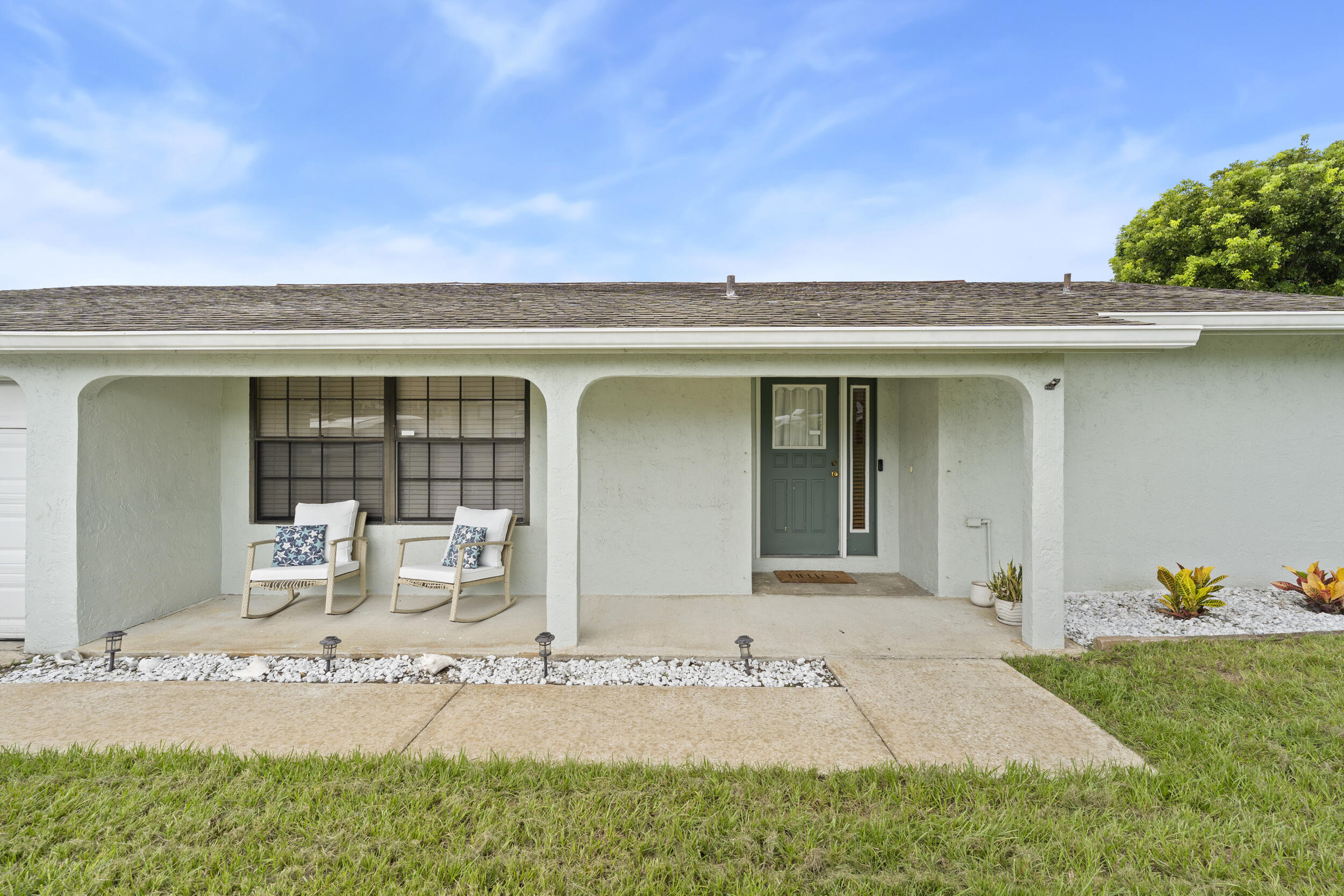 3474 Ne Sandra Drive Property Photo 2