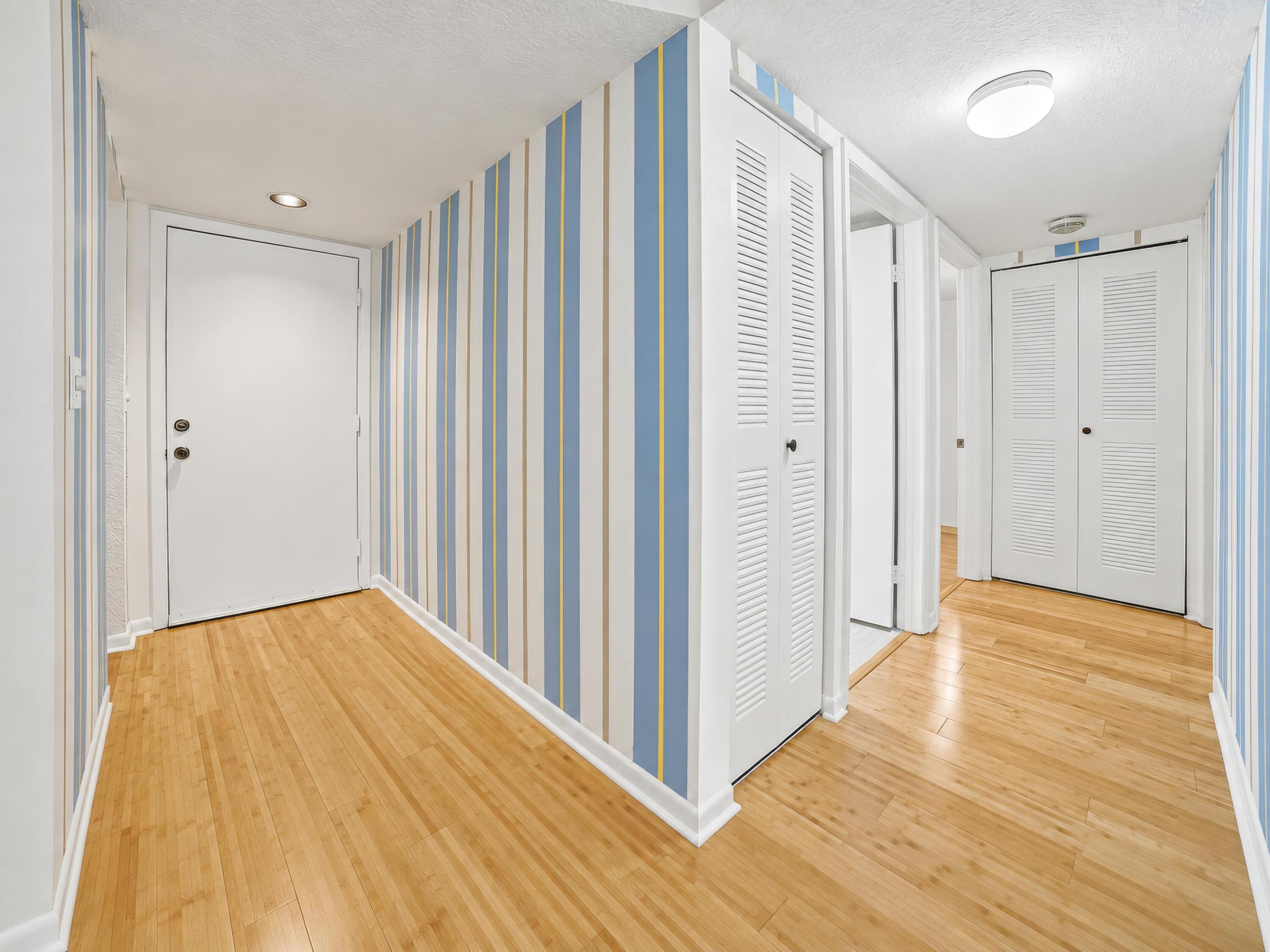 5340 Las Verdes Circle 202 Property Photo 5