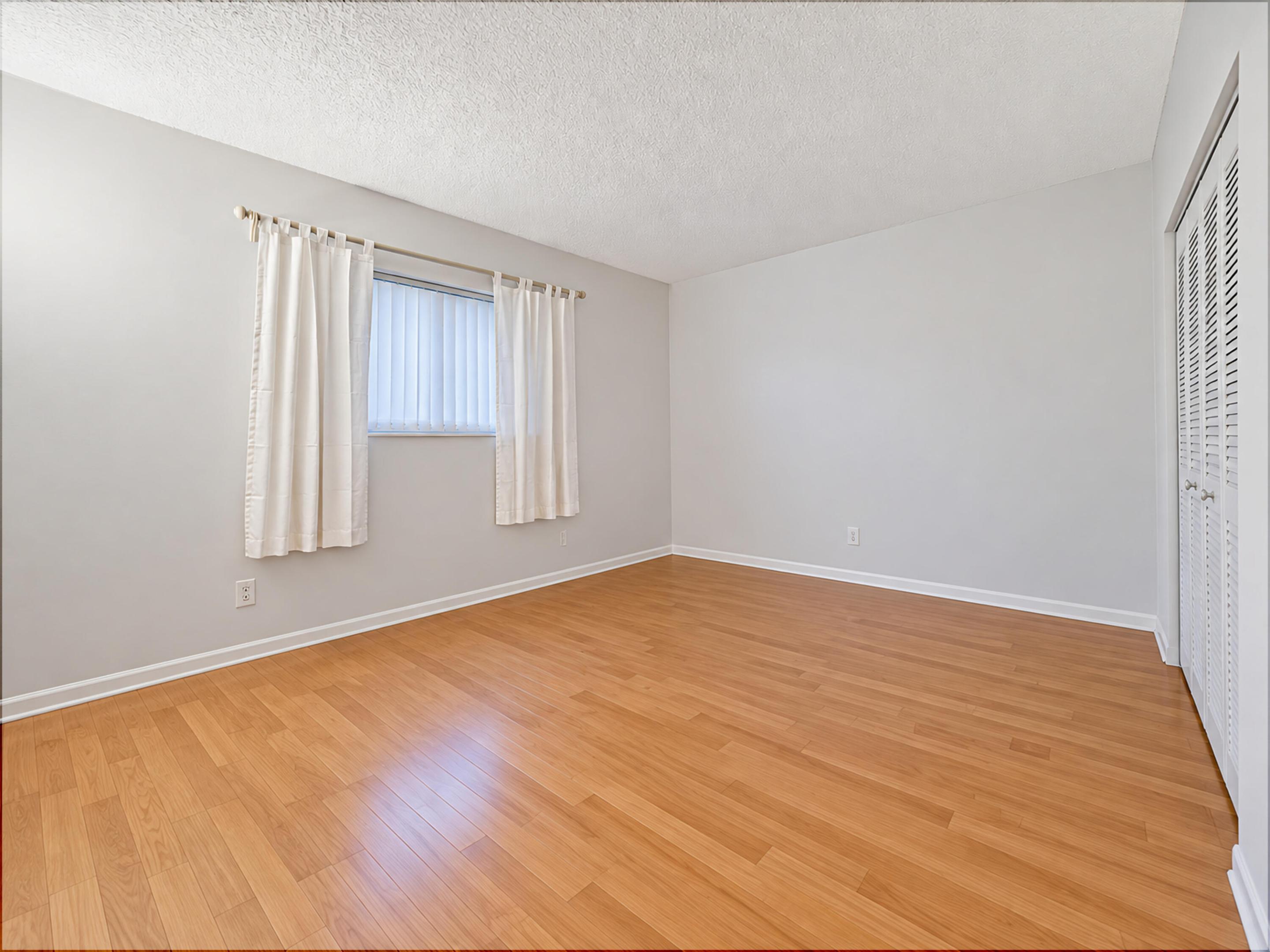 5340 Las Verdes Circle 202 Property Photo 16