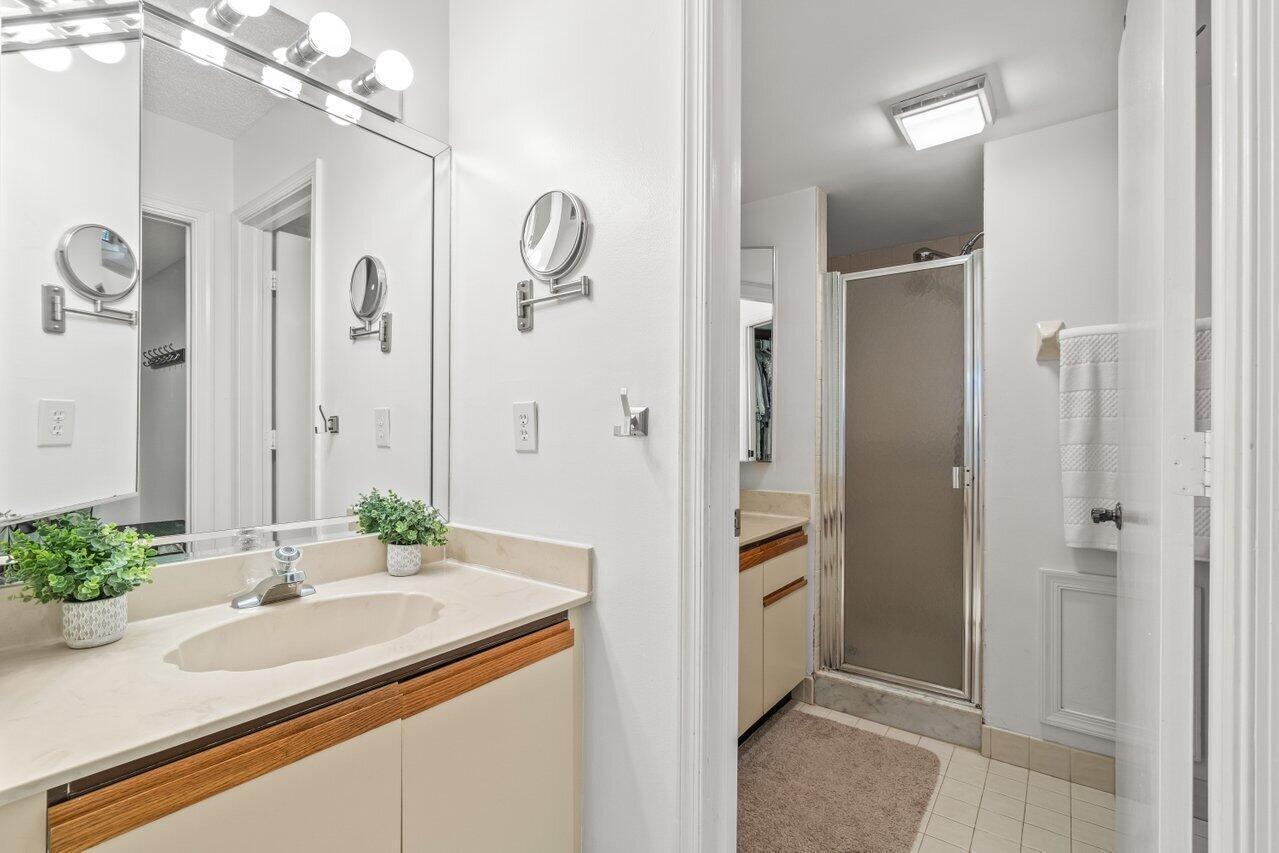 5380 Cedar Lake Drive 303 Property Photo 22