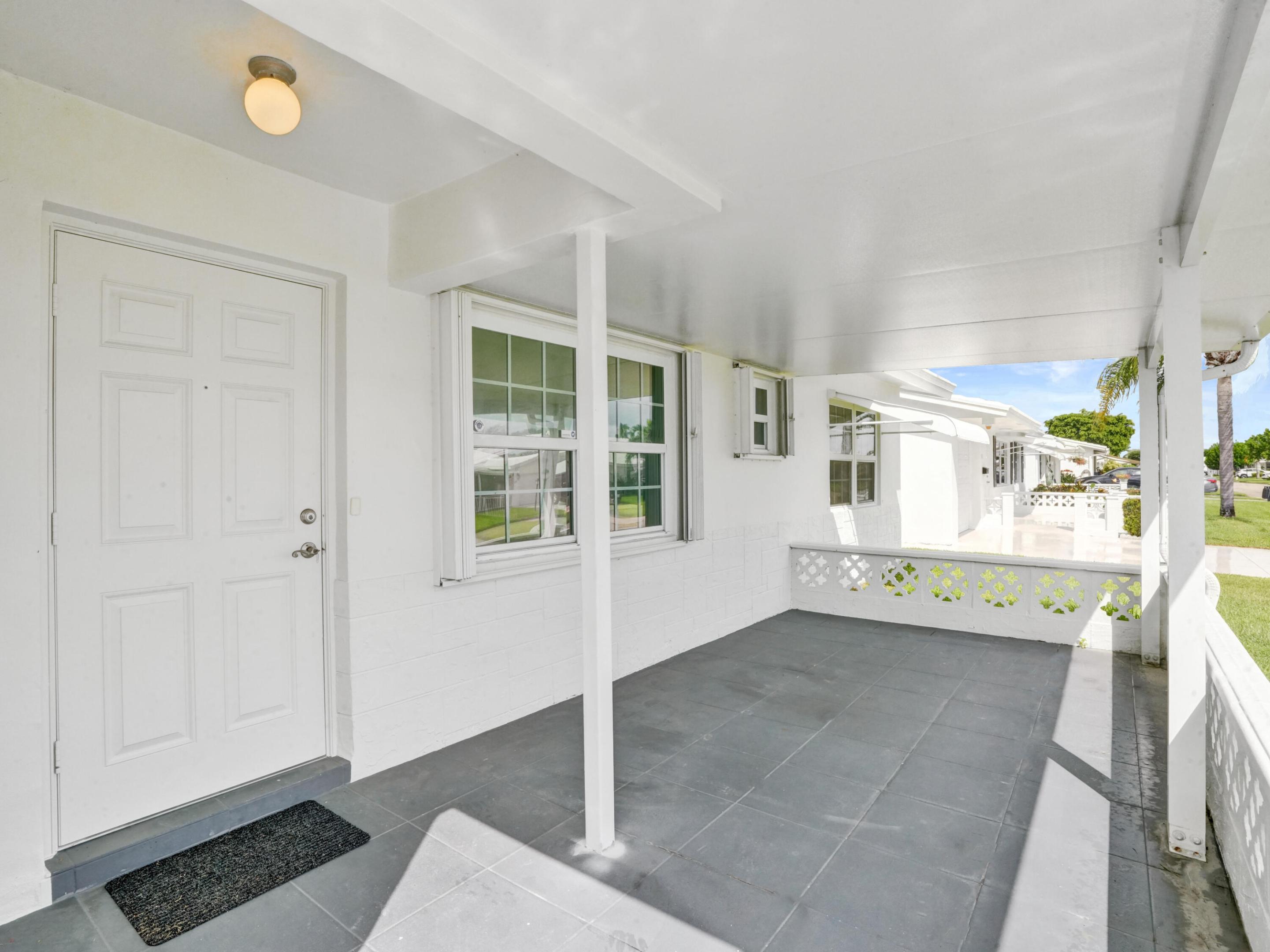 1013 Sw 15th Street Property Photo 3