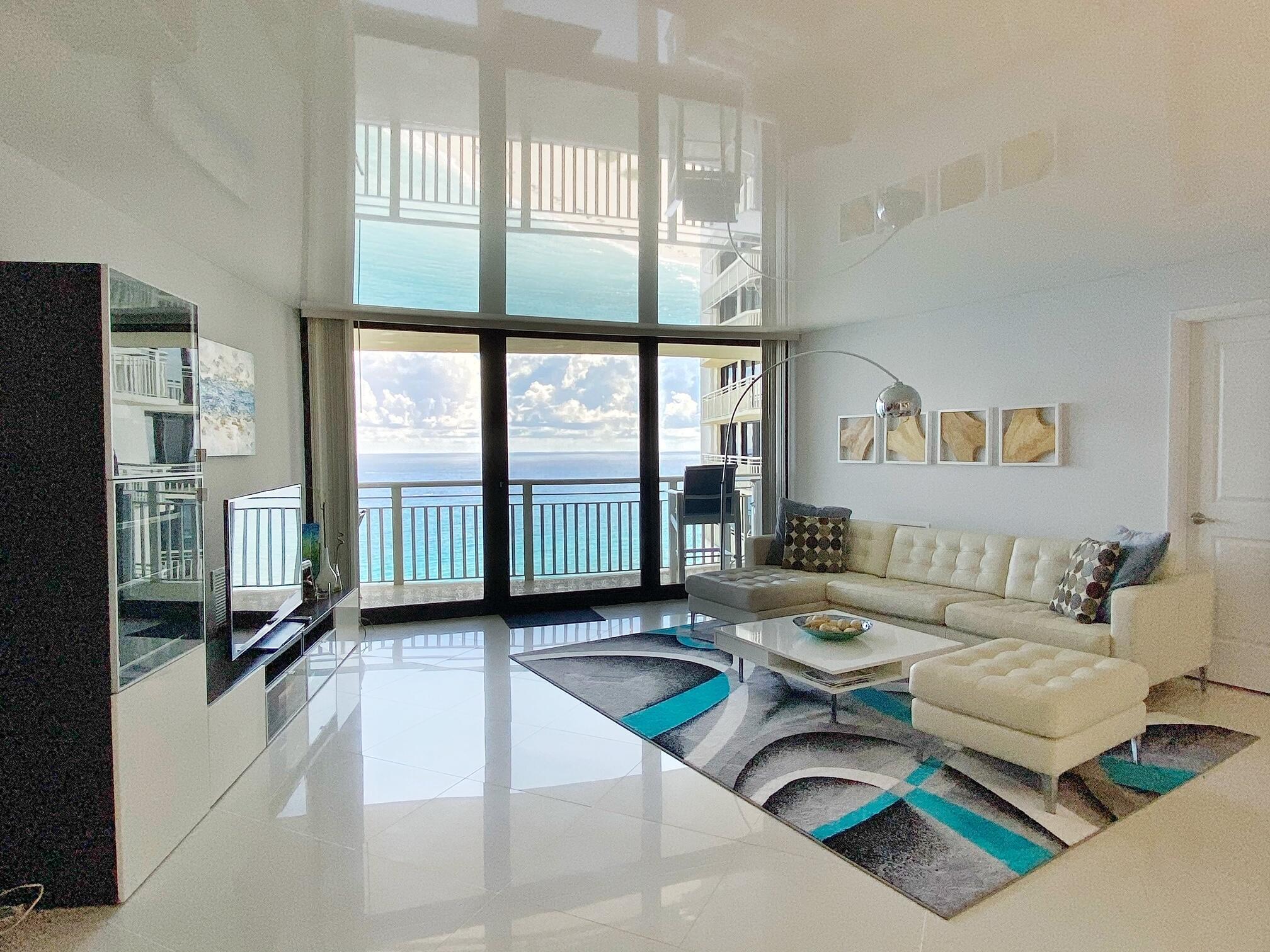 3000 N Ocean Drive 32-d Property Photo 4