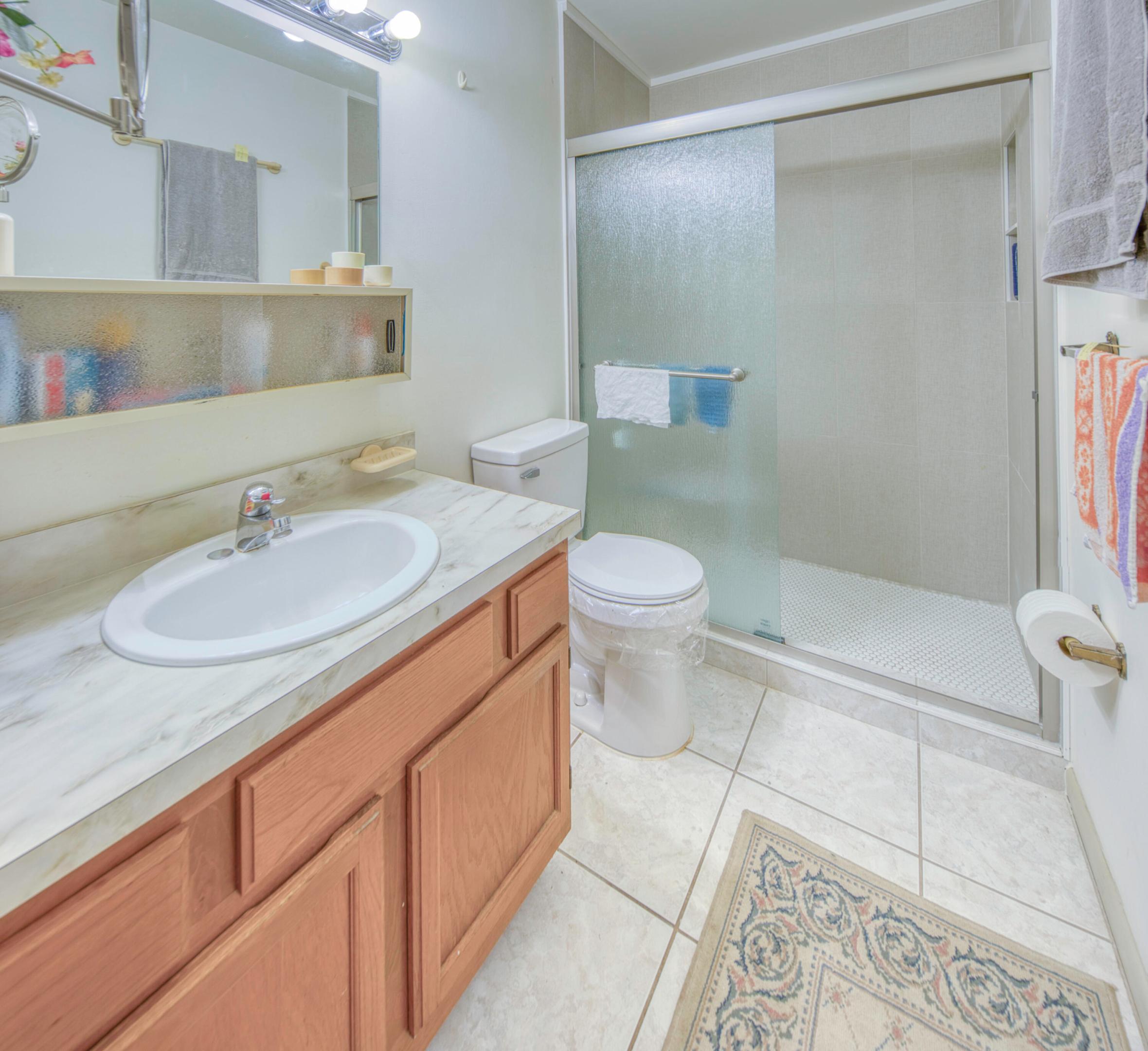 815 Andrew Redding Road 302 Property Photo 6