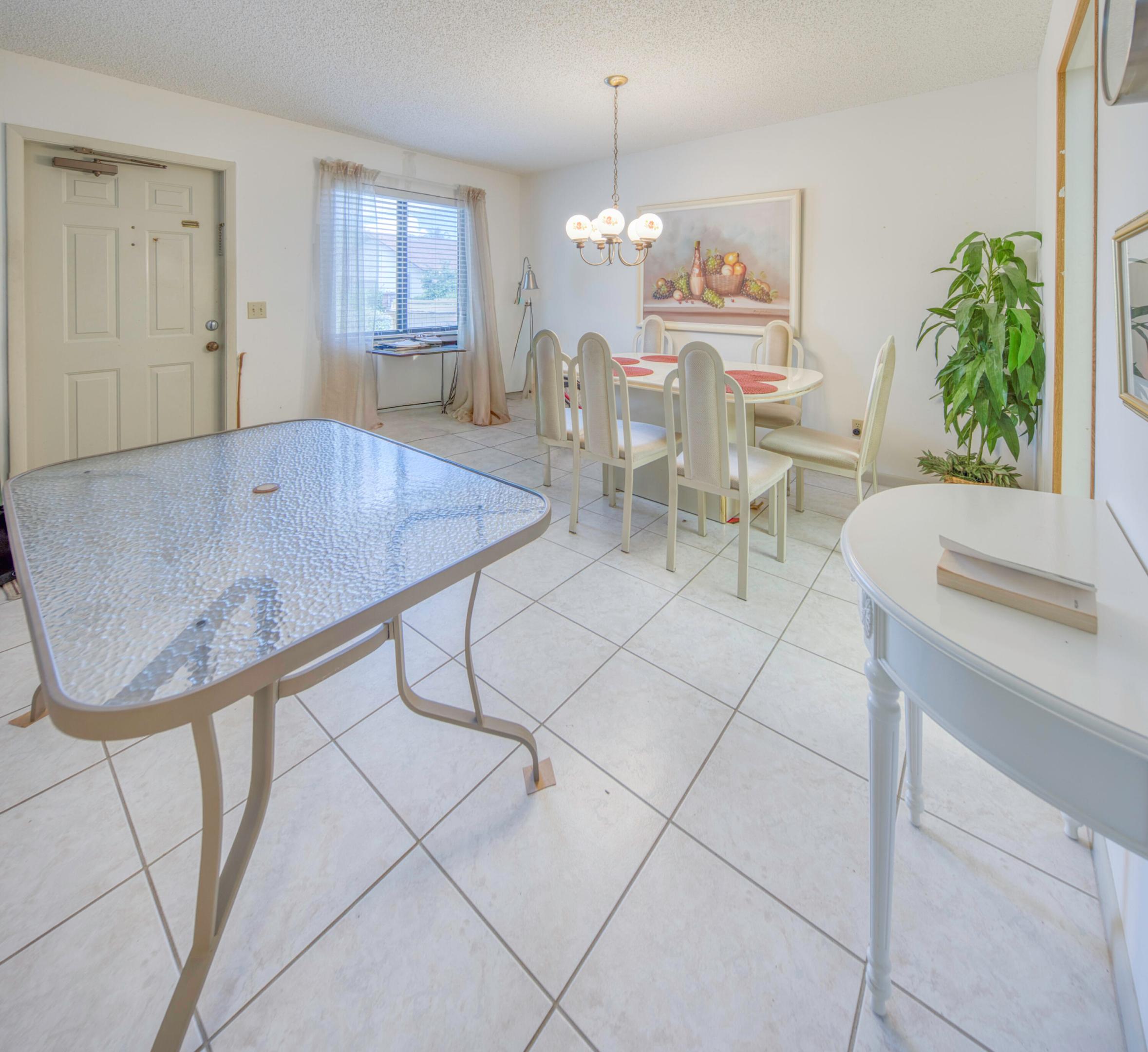 815 Andrew Redding Road 302 Property Photo 9