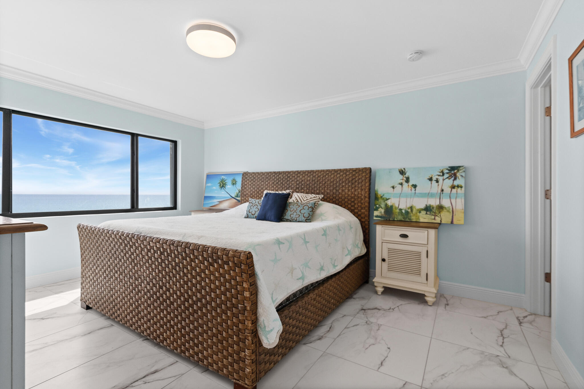 10102 S Ocean Drive 705a Property Photo 3