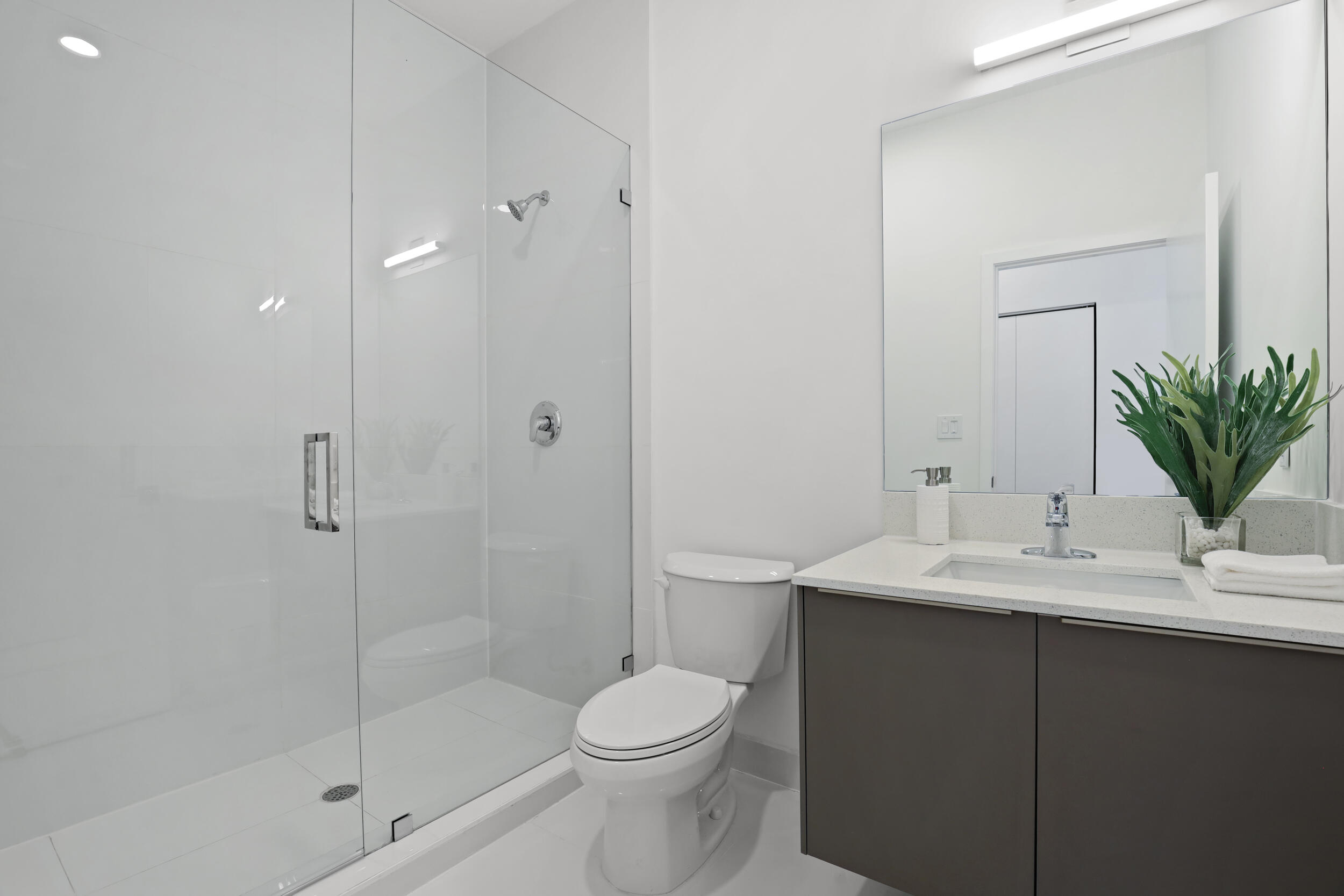 1807 Ne 13 Street 1807 Property Photo 44
