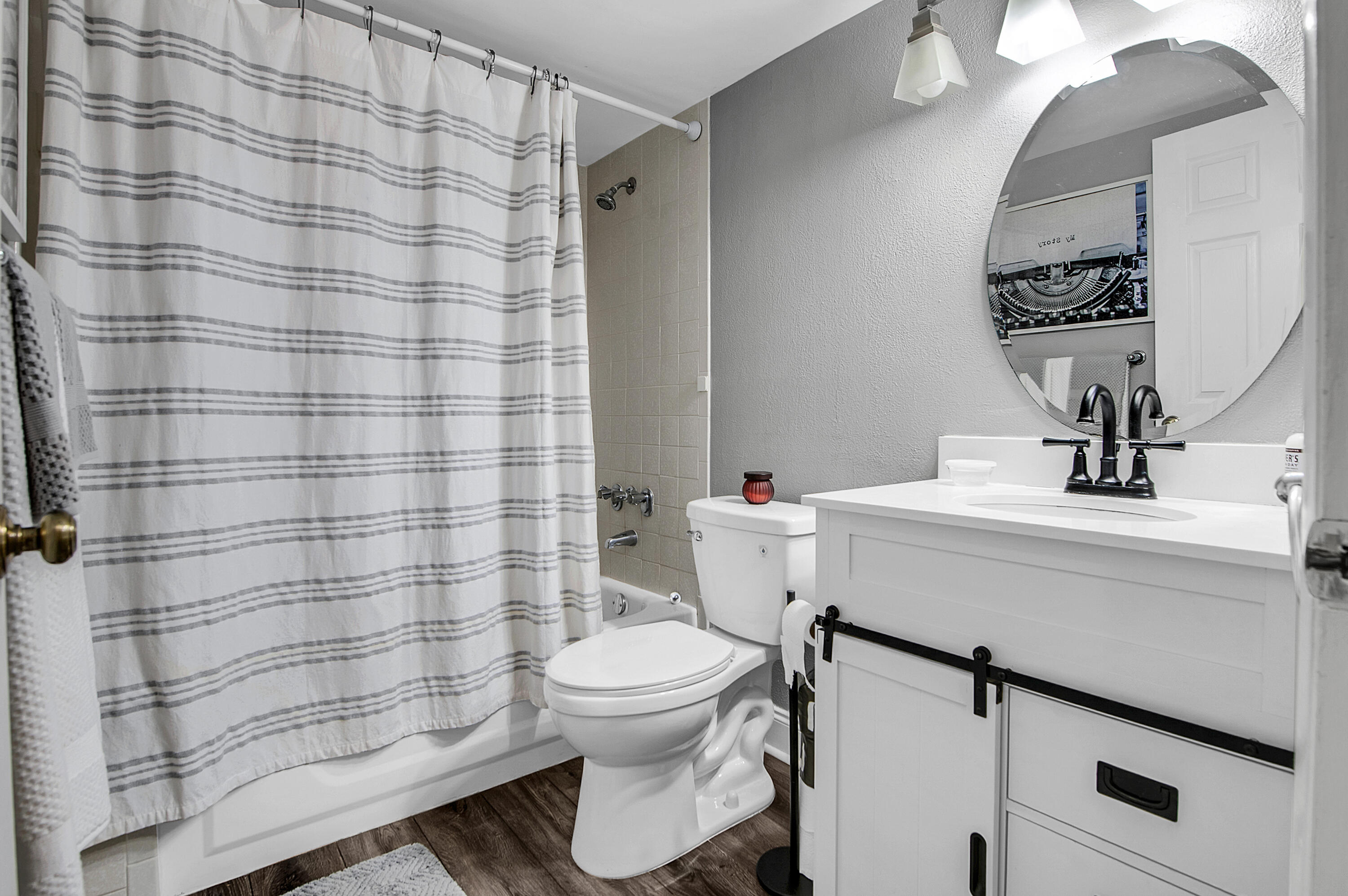 1009 Green Pine Boulevard F3 Property Photo 16