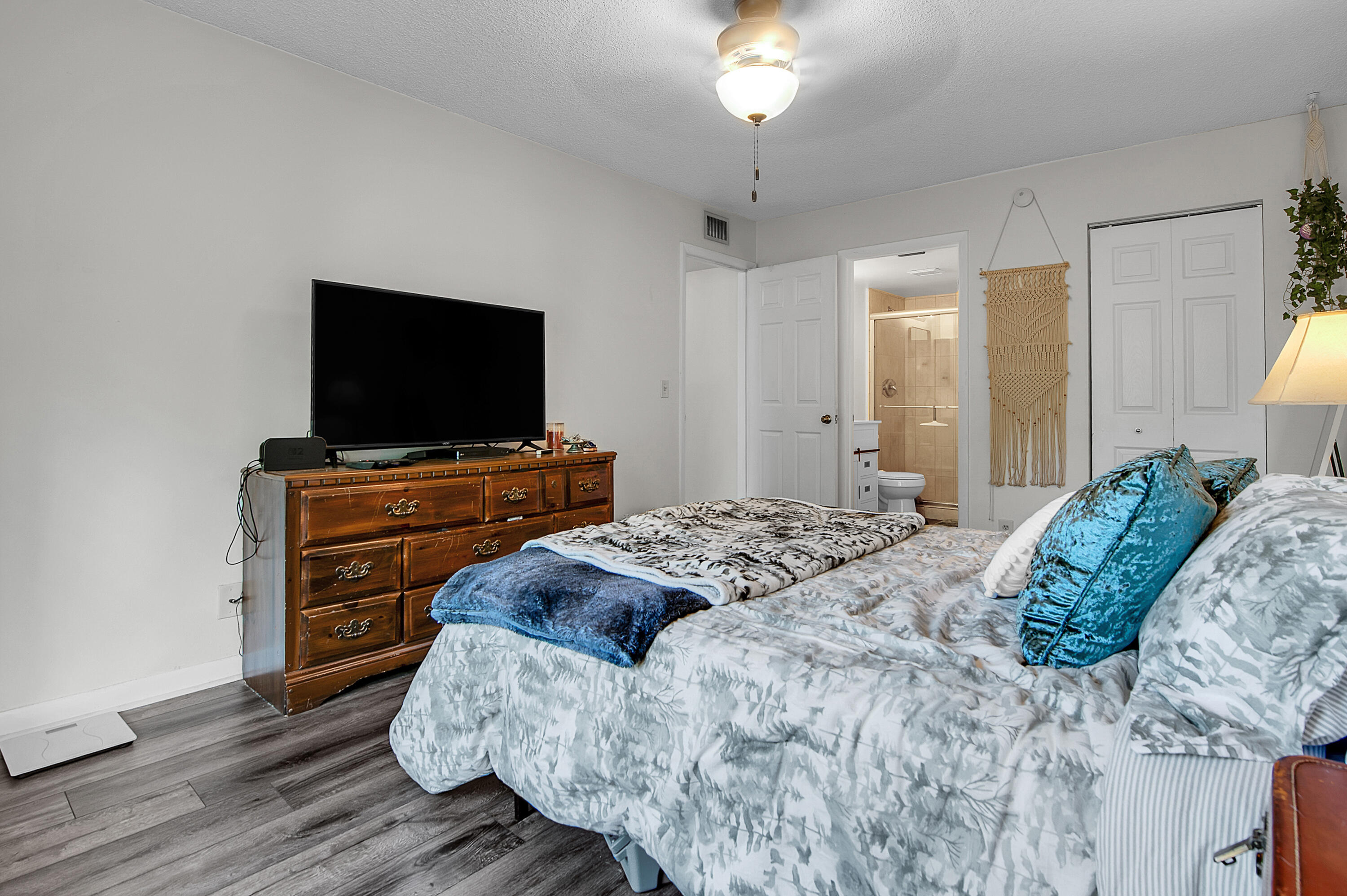 1009 Green Pine Boulevard F3 Property Photo 22