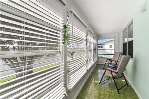 133 Somerset G Property Photo 9