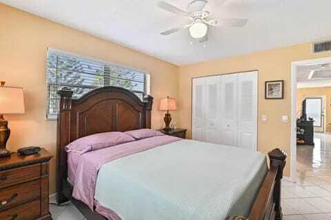 133 Somerset G Property Photo 13