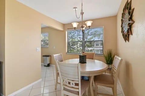 133 Somerset G Property Photo 19