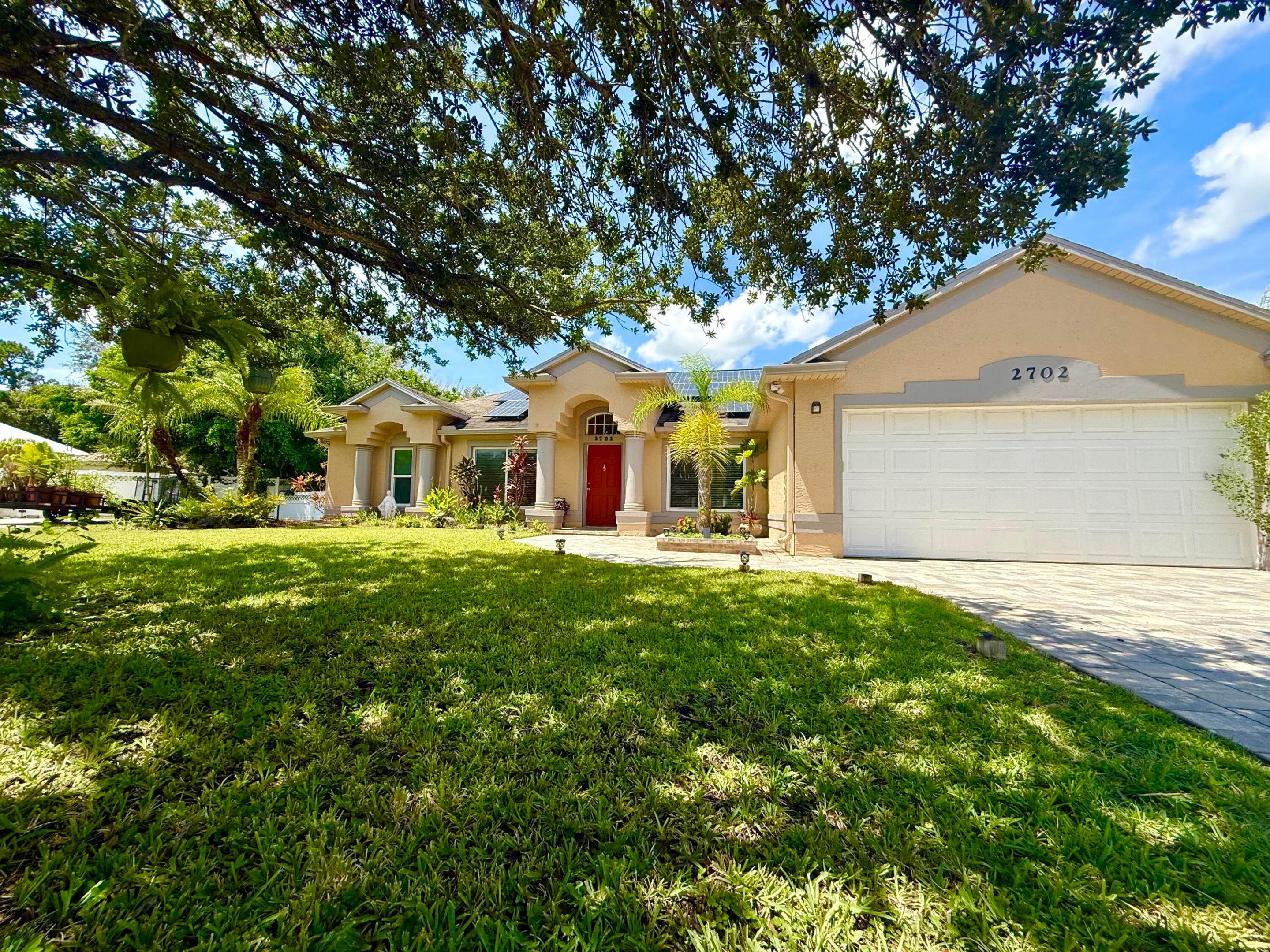 2702 Serenity Circle N Property Photo 1
