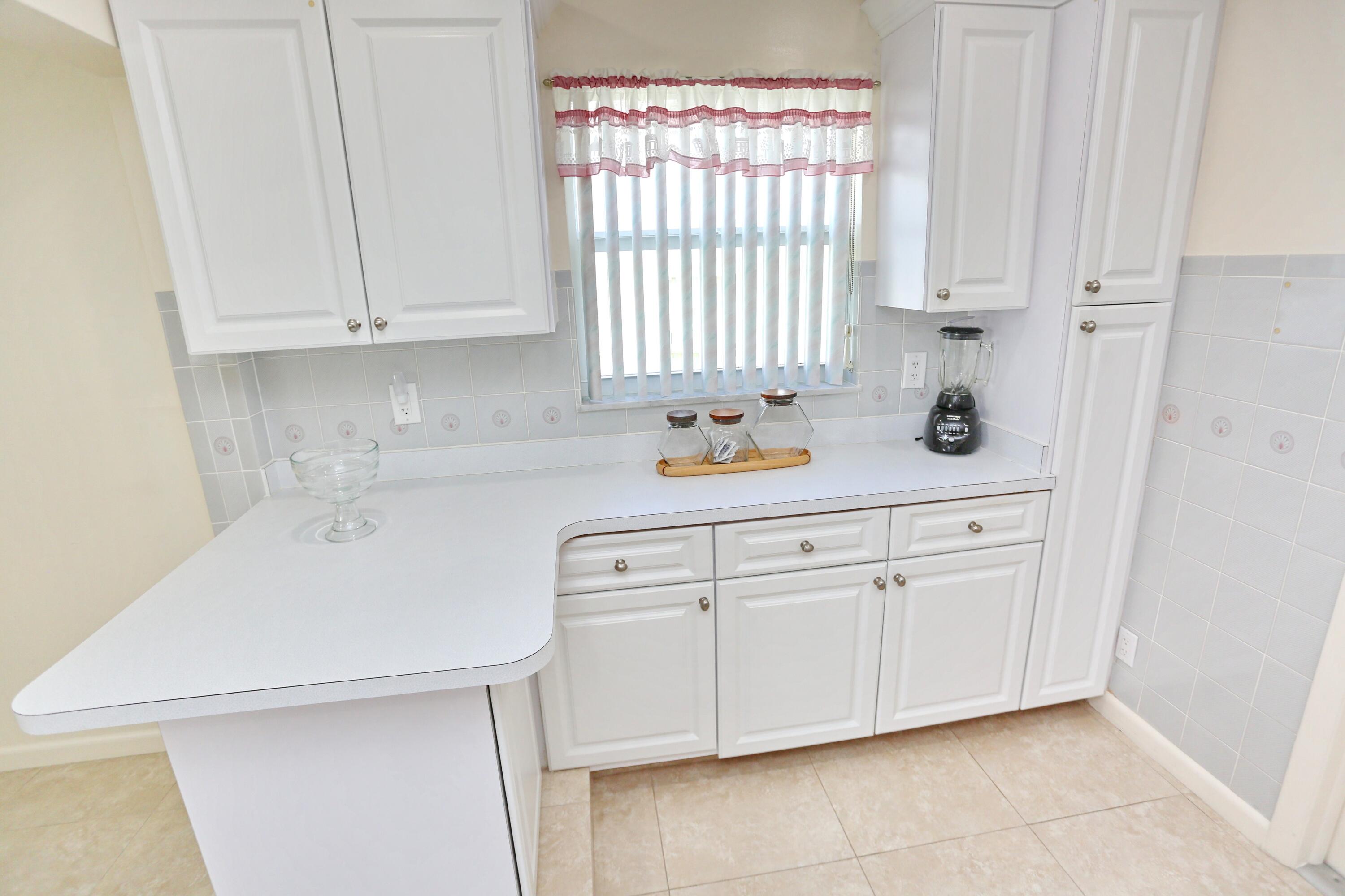 1015 Sw 16th Street Property Photo 13