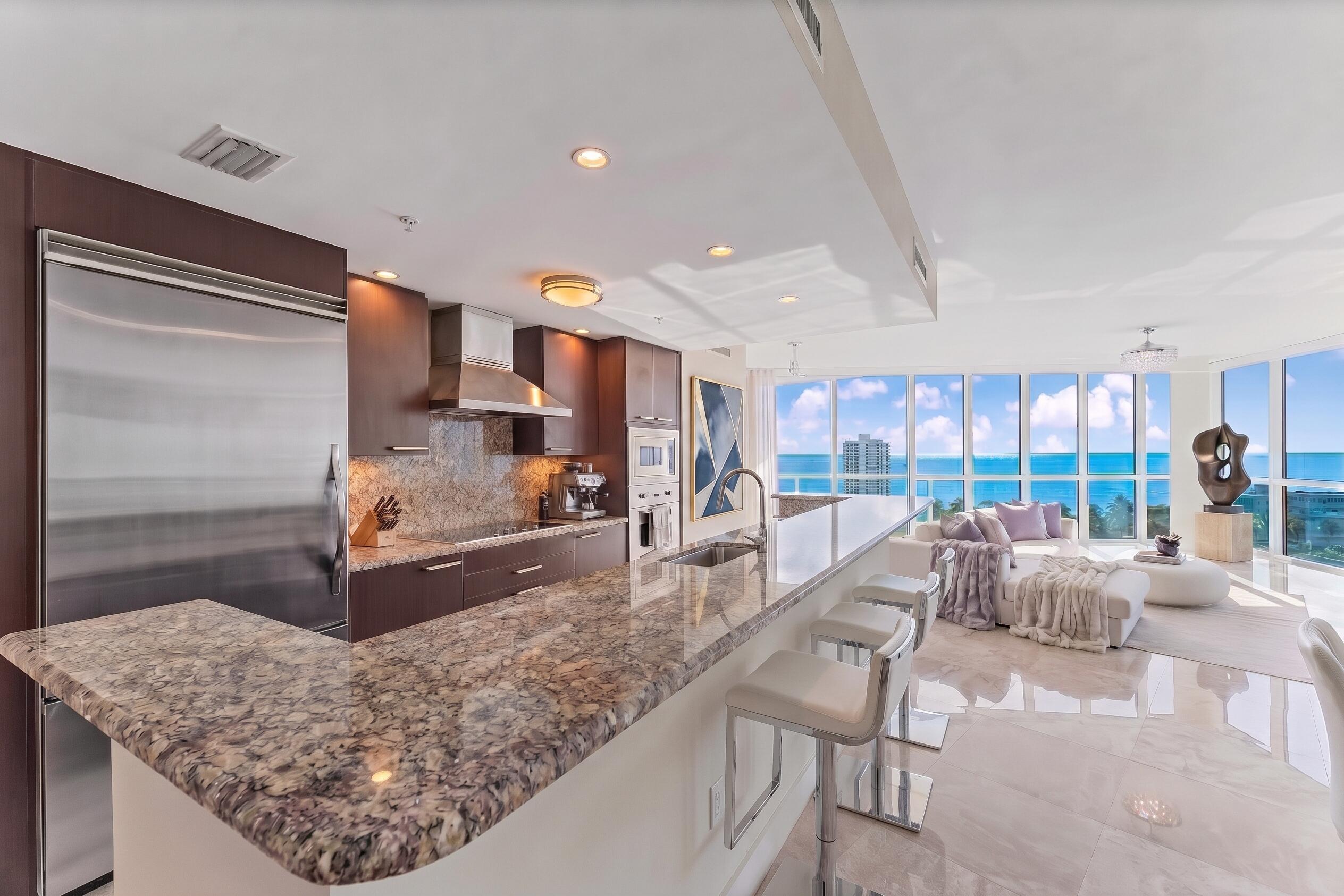 1 N Ocean Boulevard 806 Property Photo 6