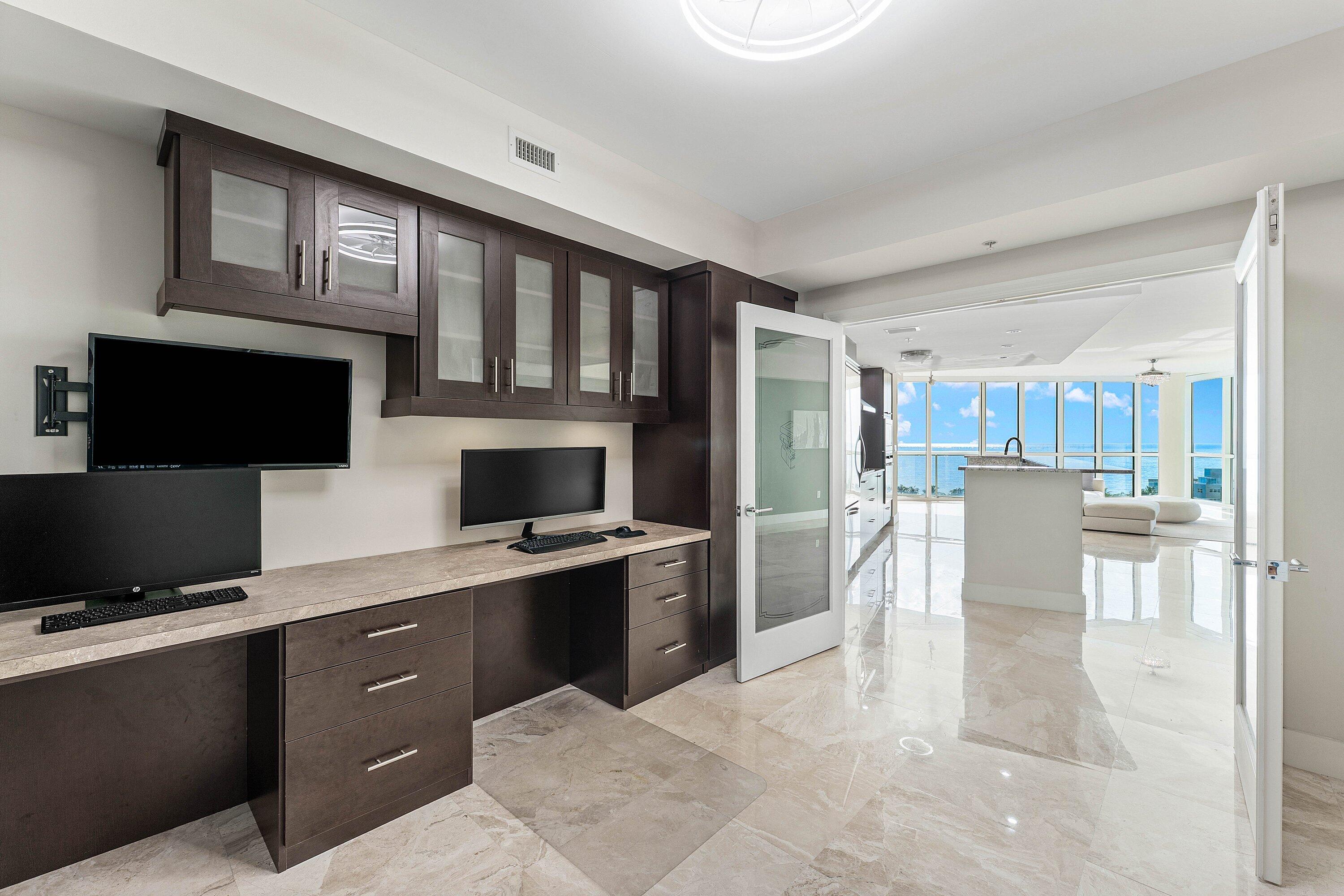 1 N Ocean Boulevard 806 Property Photo 13