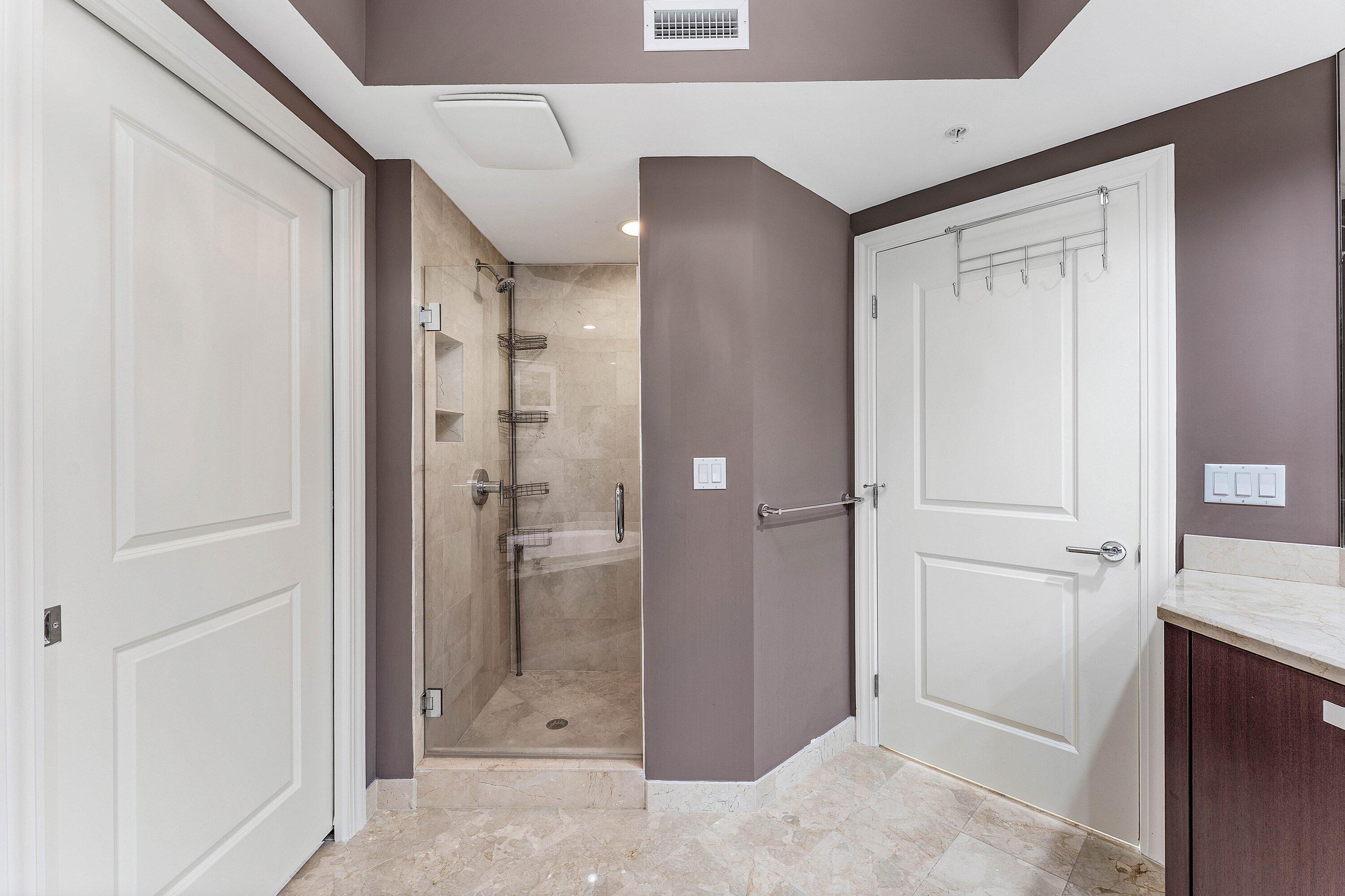 1 N Ocean Boulevard 806 Property Photo 21