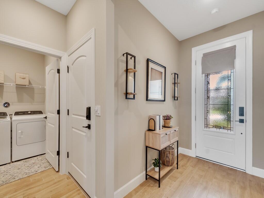 5053 River Birch Way Property Photo 2