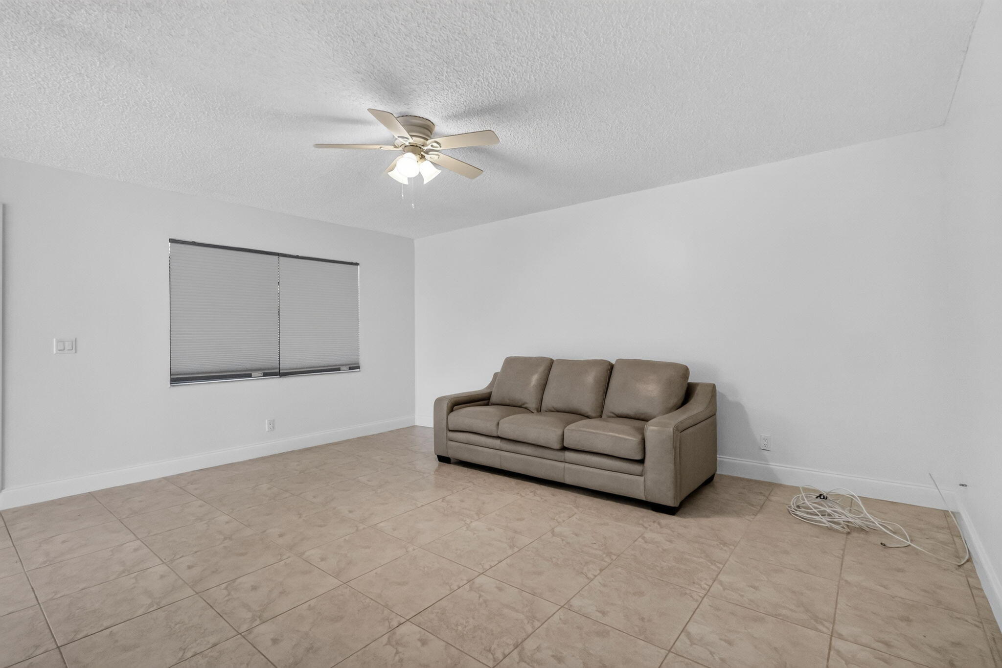 318 Normandy G 318 Property Photo 4