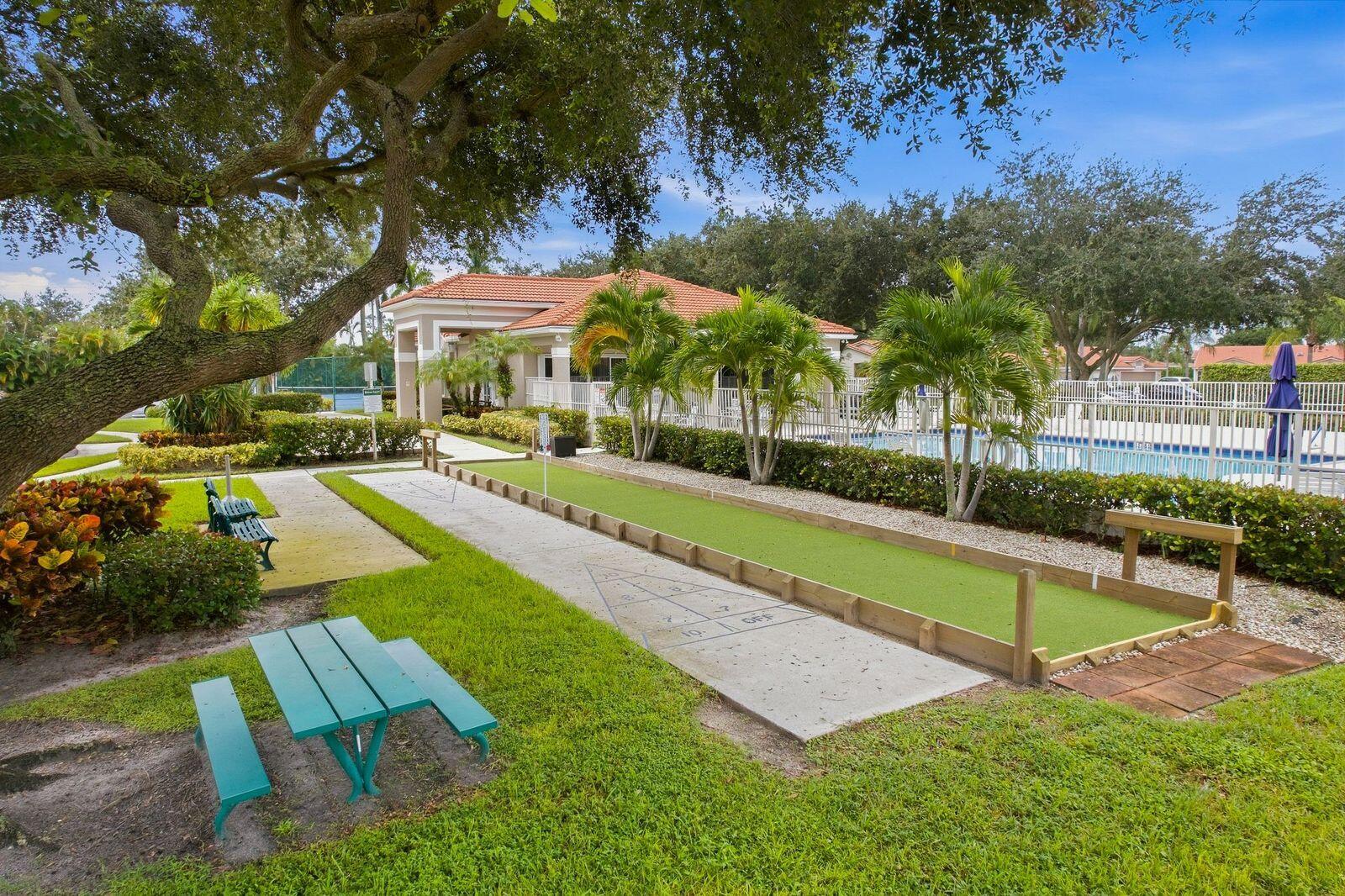 94 Sausalito Circle Property Photo 40