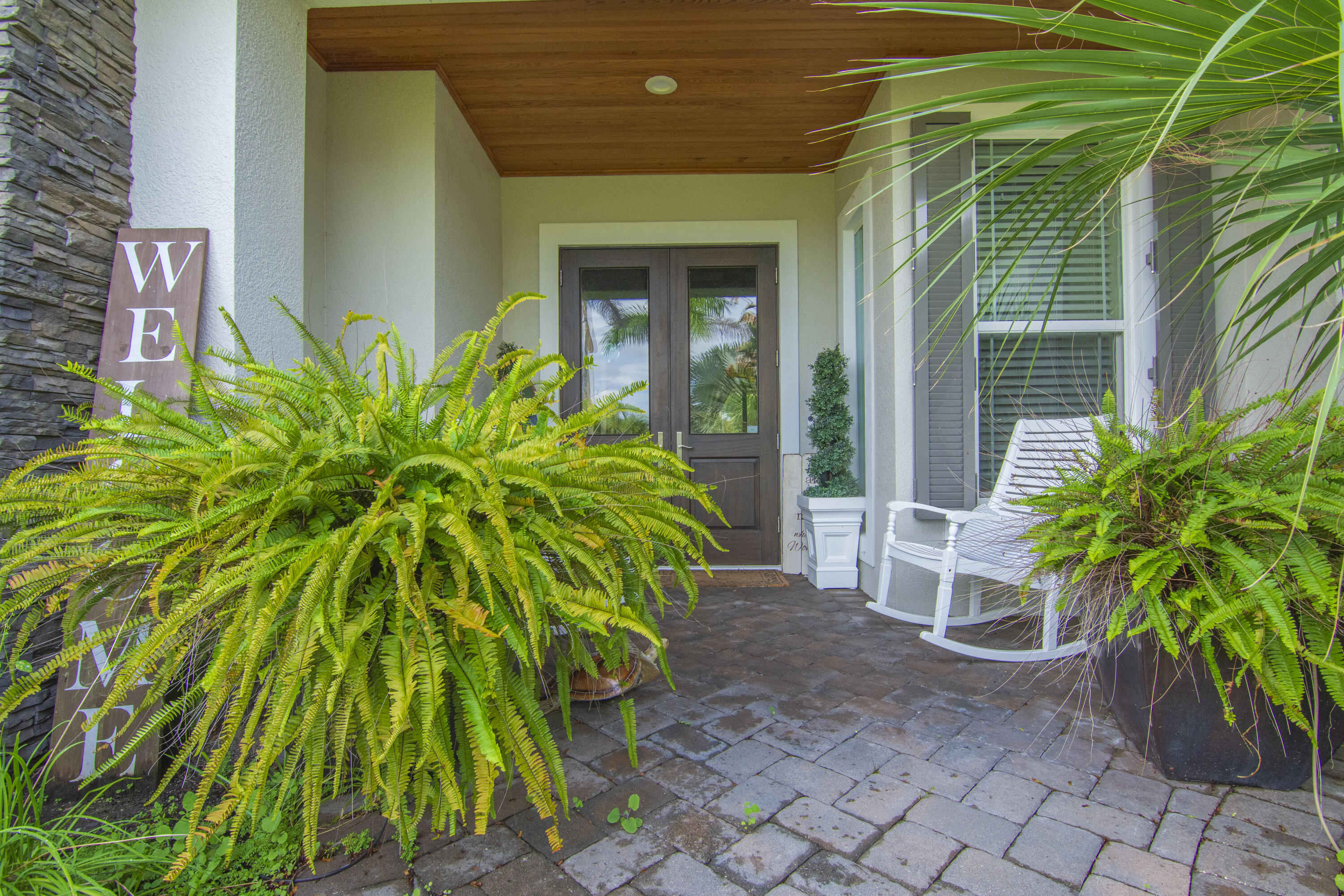 5963 Sequoia Circle Property Photo 6