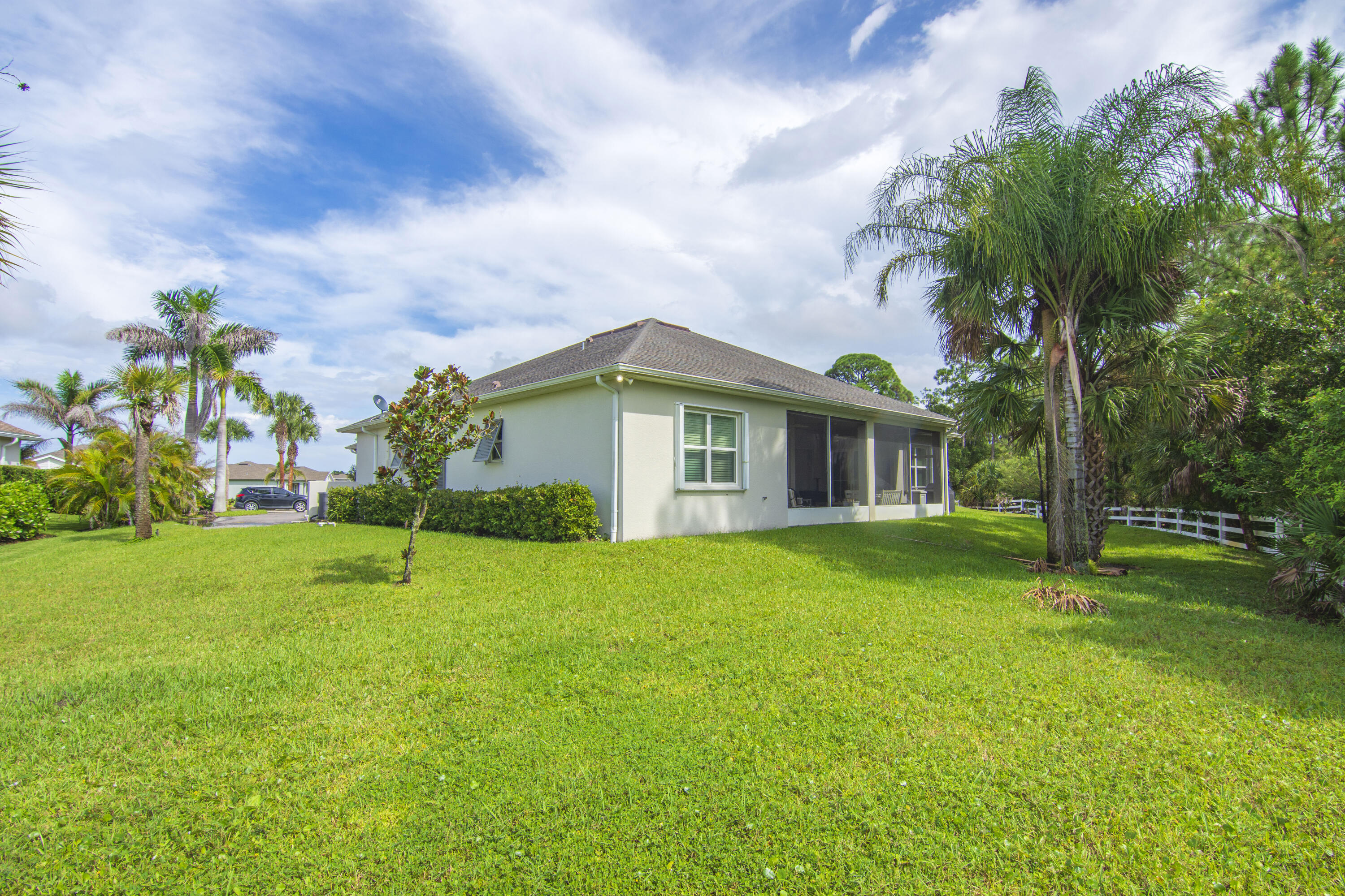 5963 Sequoia Circle Property Photo 11