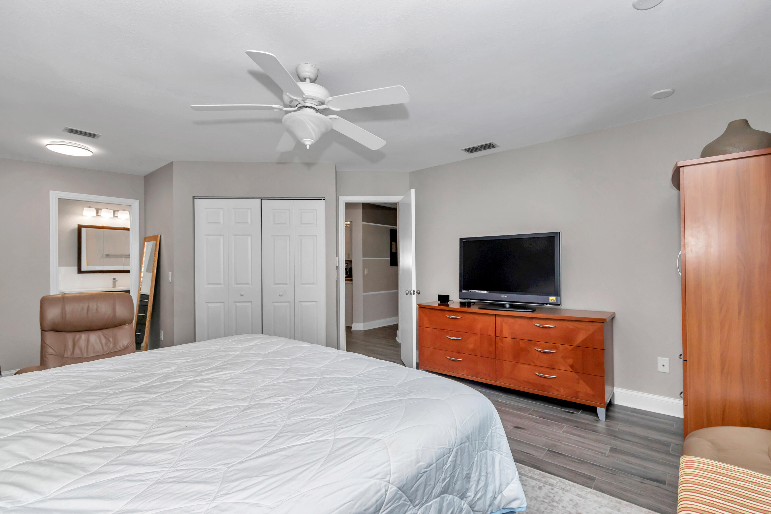 814 Oak Road Property Photo 23