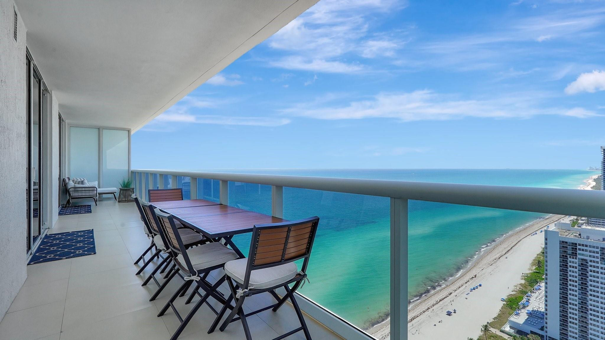 1830 S Ocean Drive 3703 Property Photo 1