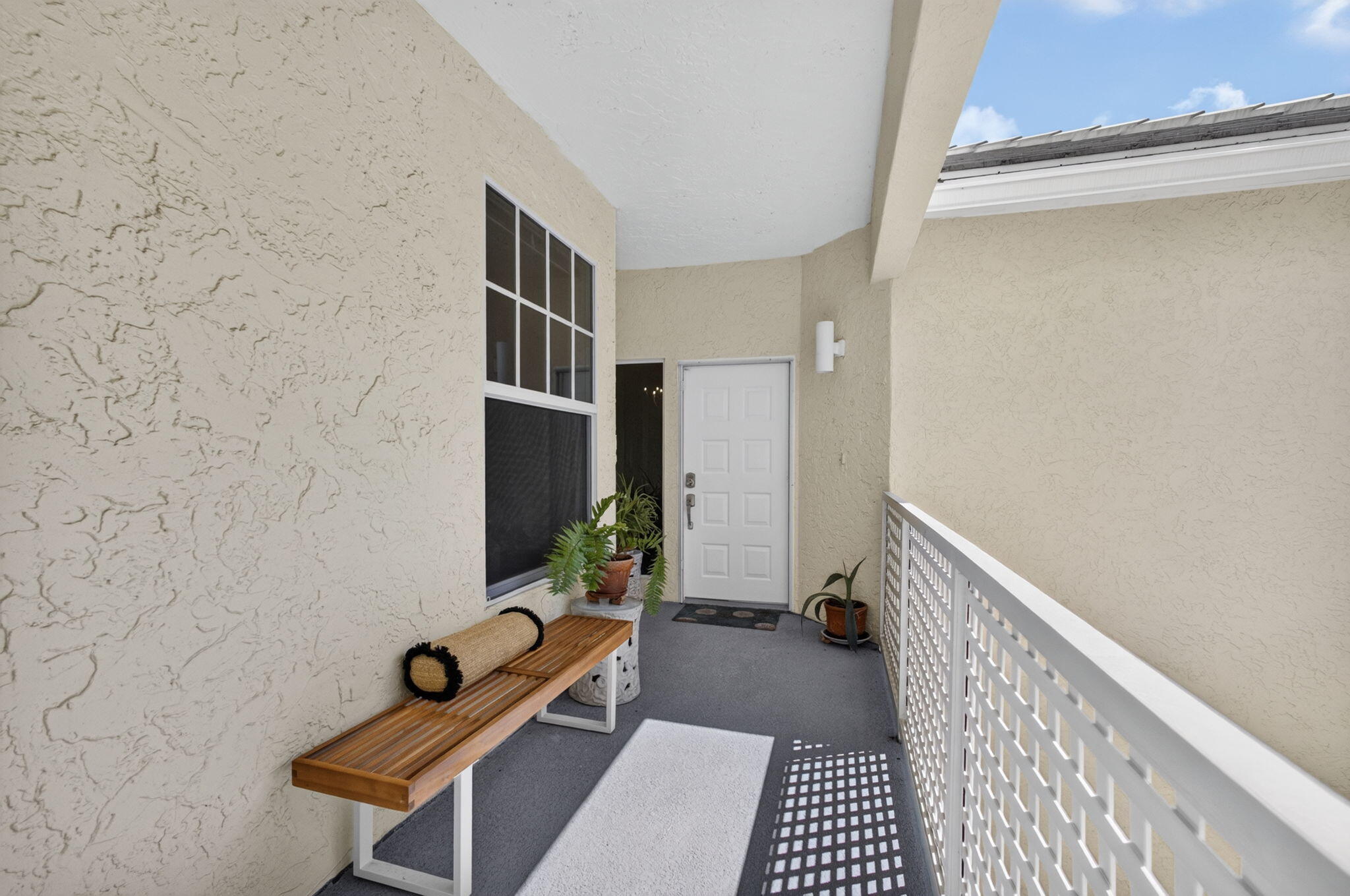 1608 Mizzenmast Way Property Photo 5