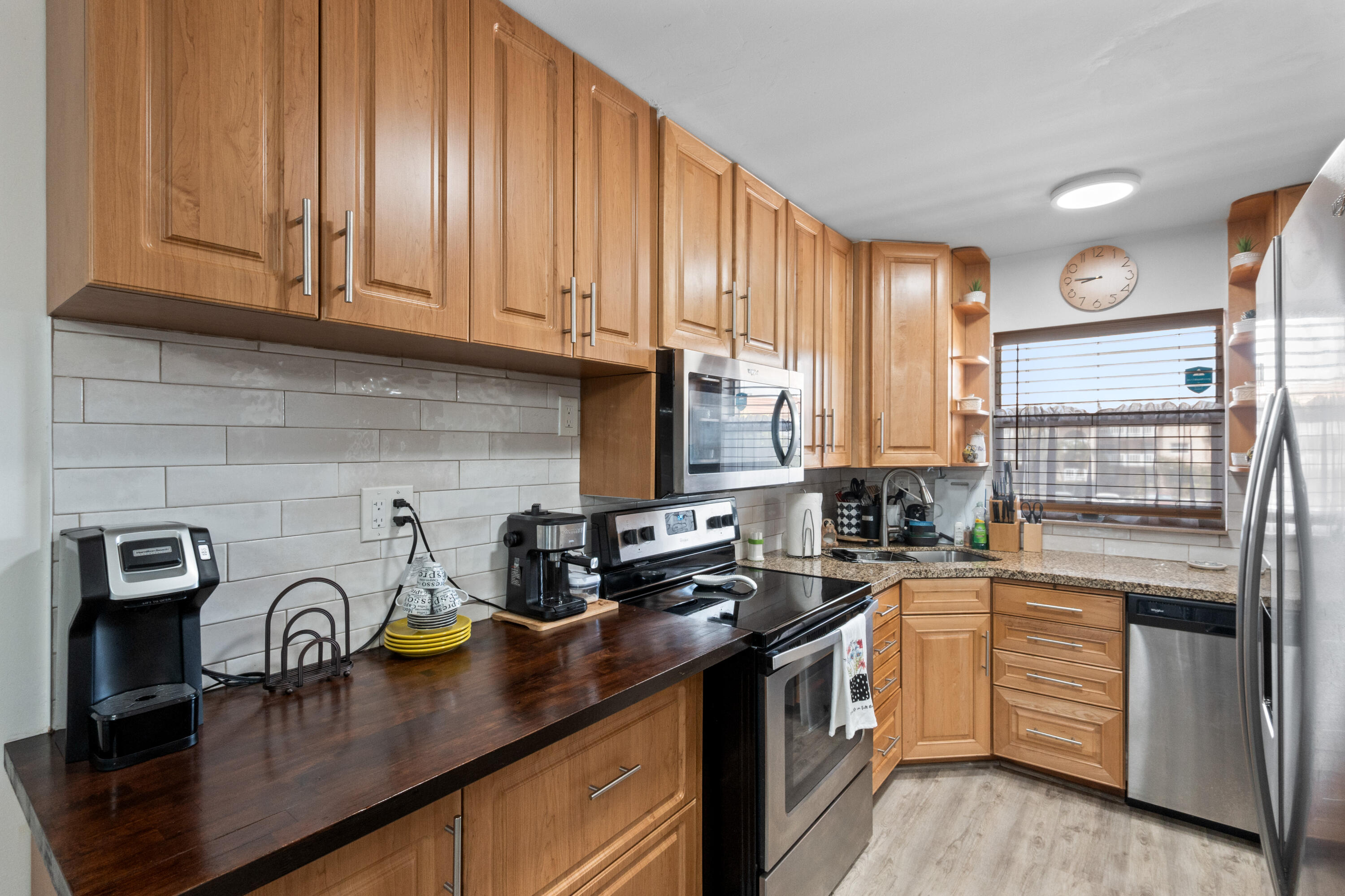 9350 Sunrise Lakes Boulevard 205 Property Photo 11