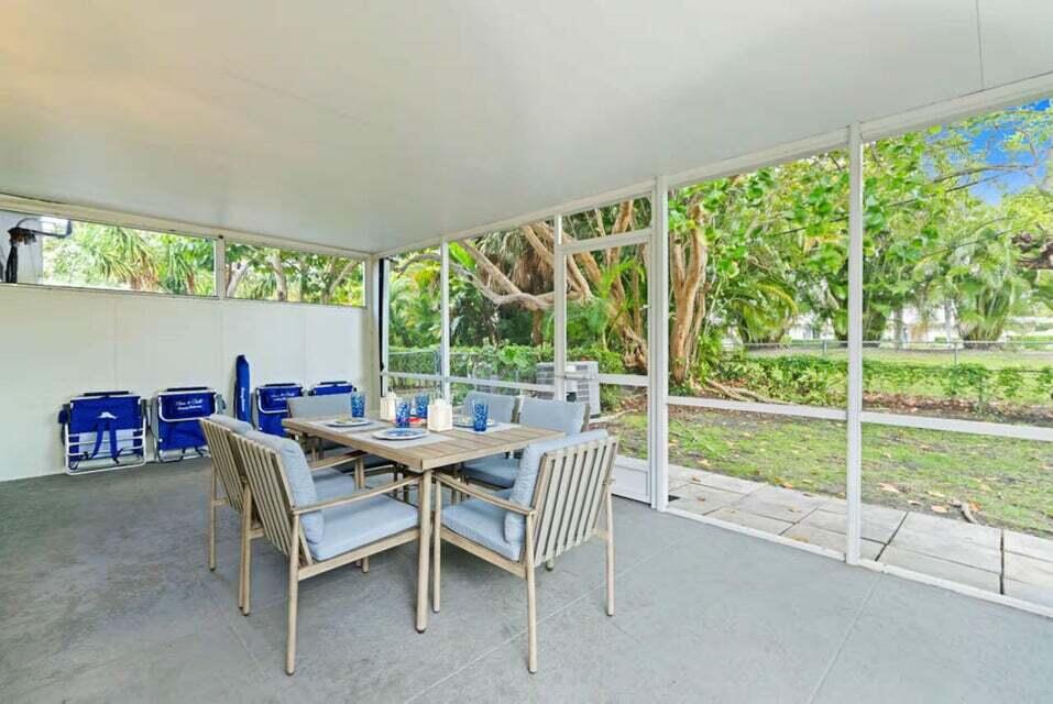 1218 Surf Road Property Photo 25