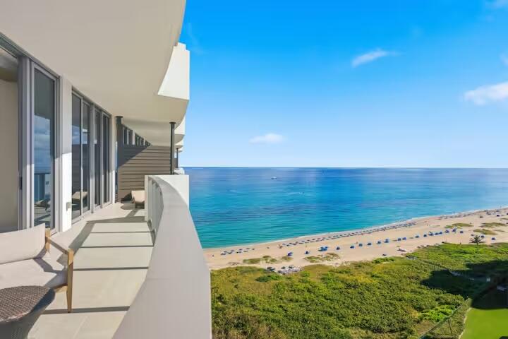 3100 N Ocean Drive H1707 Property Photo 32