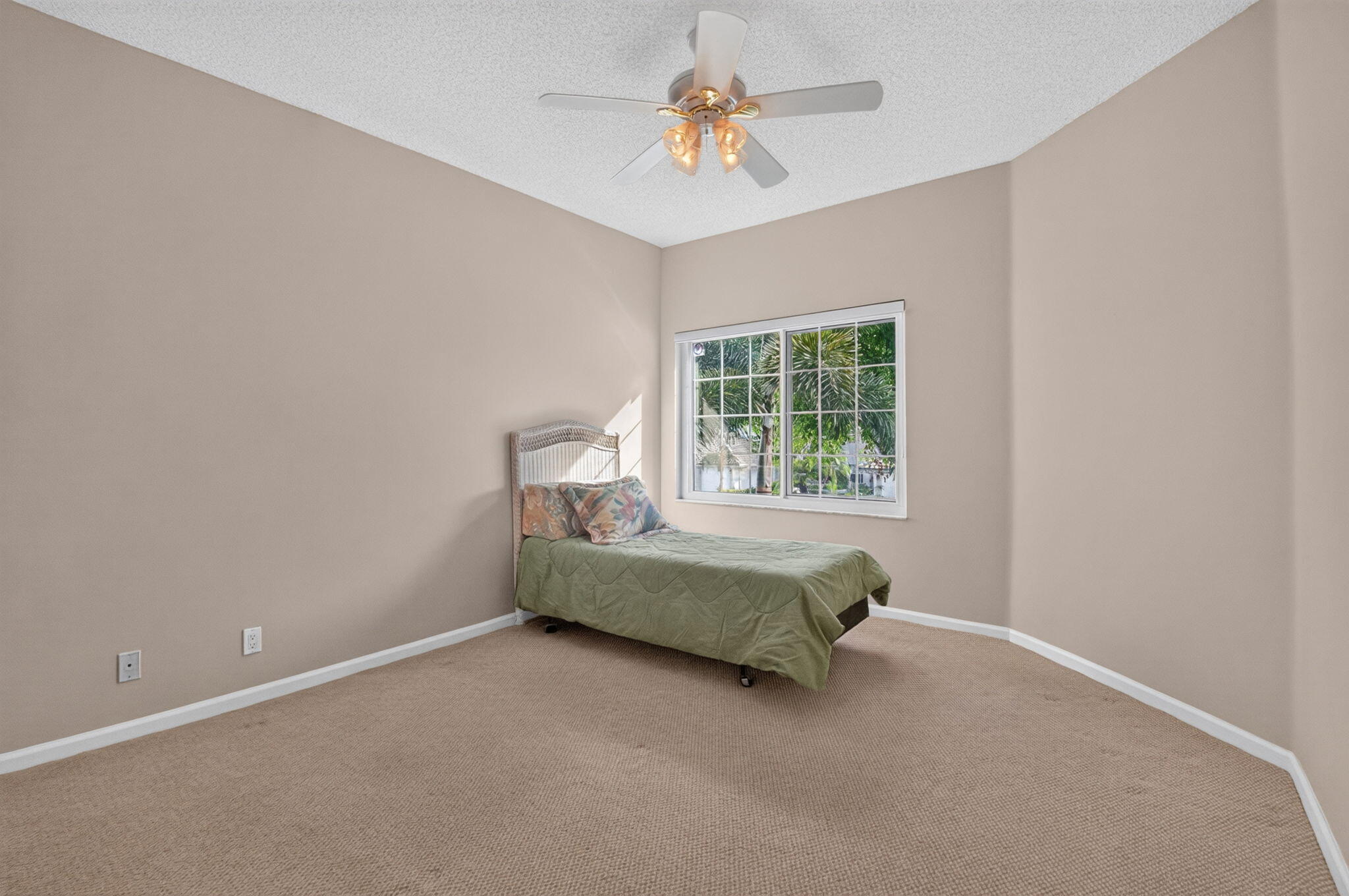 11611 Briarwood Circle 3 Property Photo 23