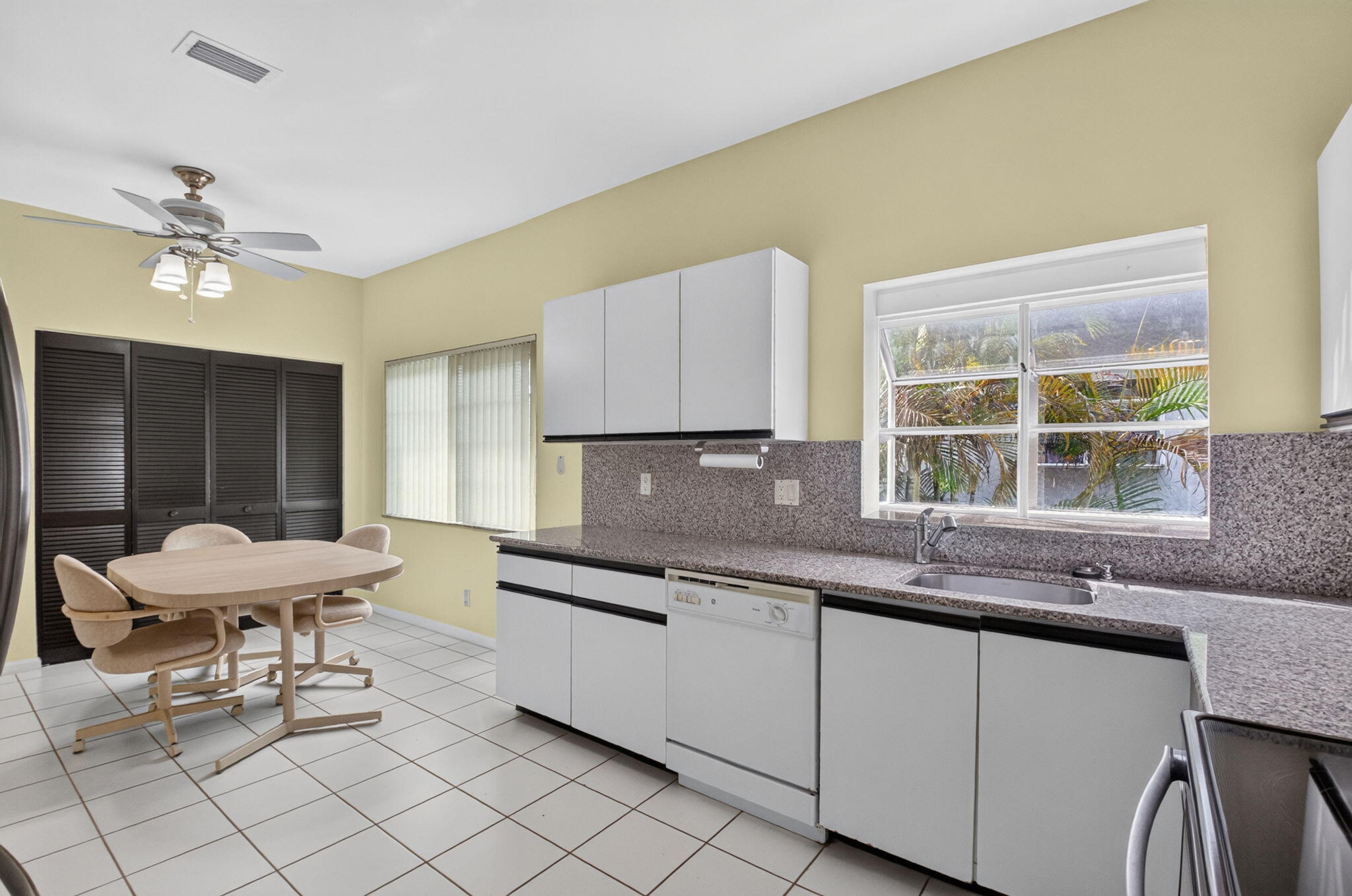 11611 Briarwood Circle 3 Property Photo 29