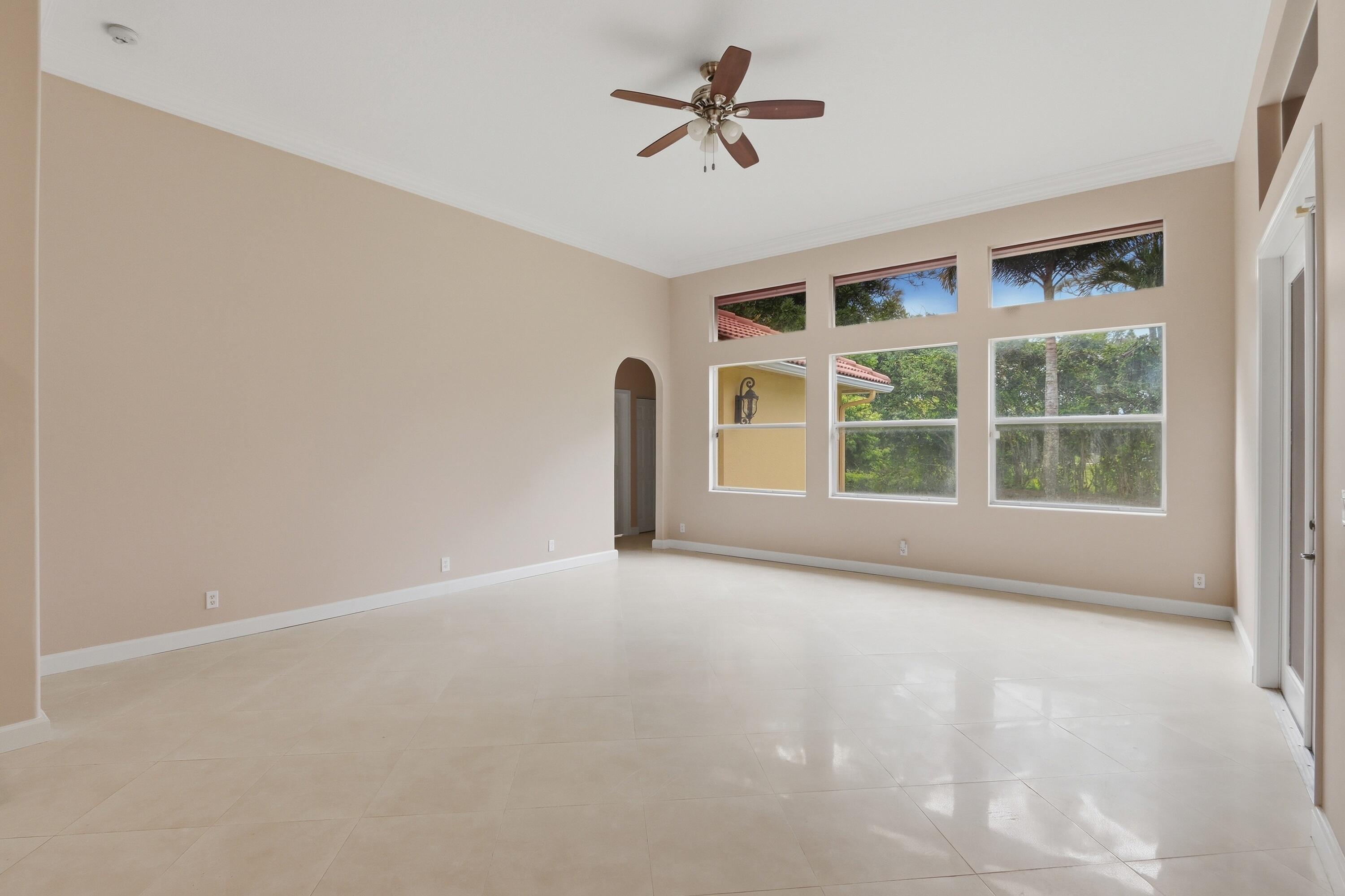 12082 Temple Boulevard Property Photo 16