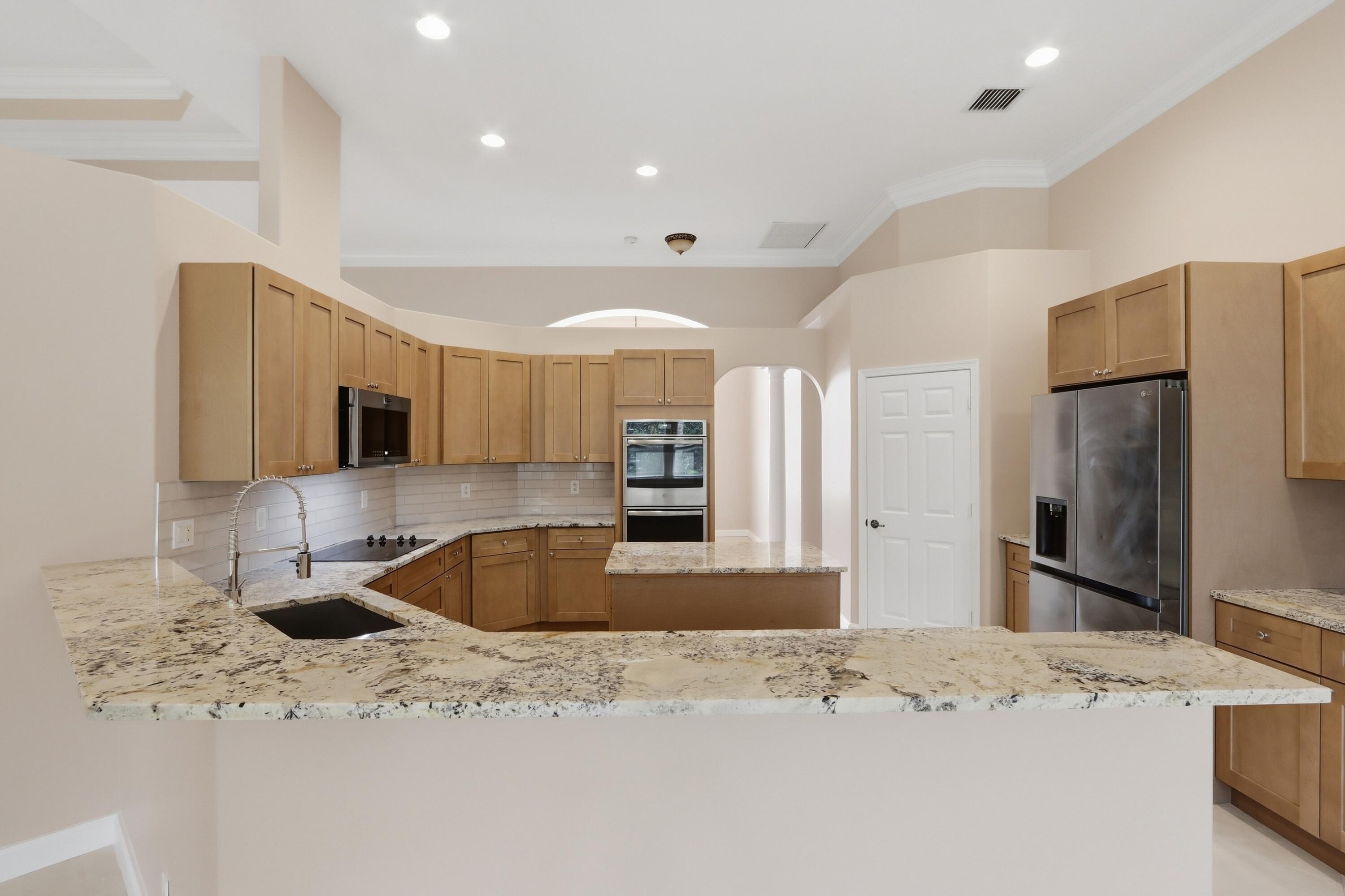 12082 Temple Boulevard Property Photo 23