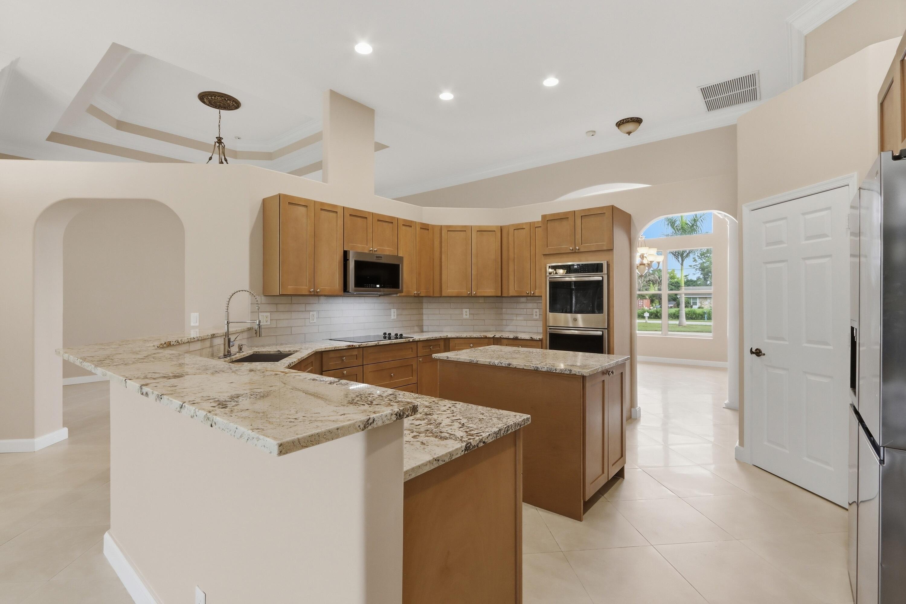 12082 Temple Boulevard Property Photo 24