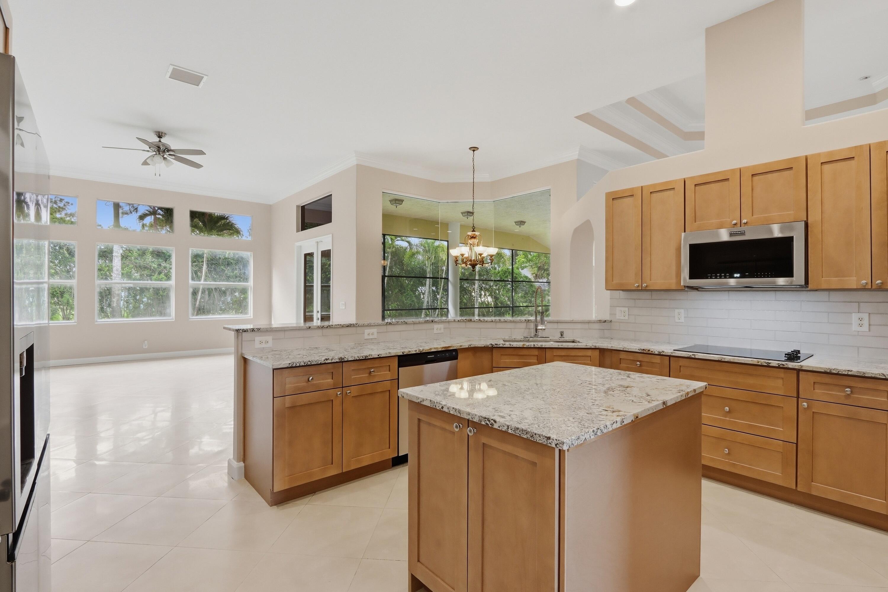 12082 Temple Boulevard Property Photo 28