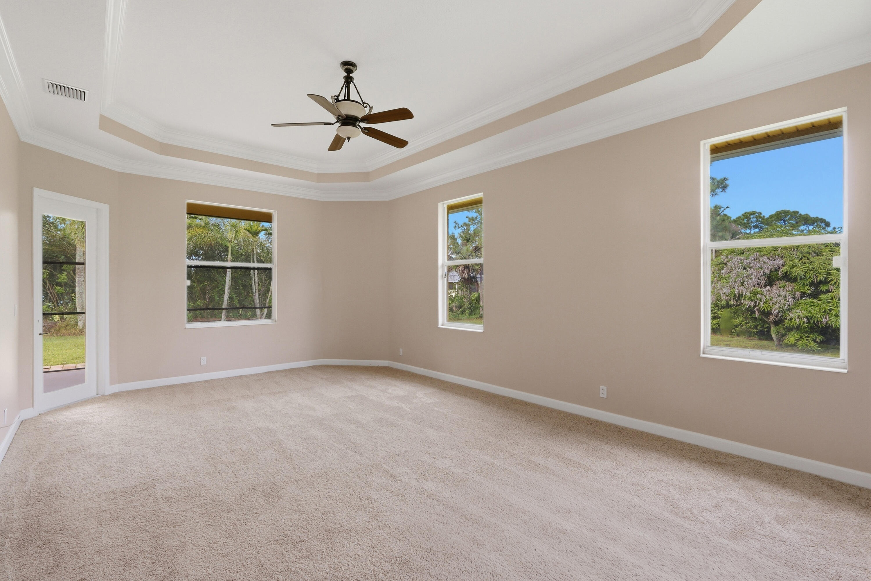12082 Temple Boulevard Property Photo 34