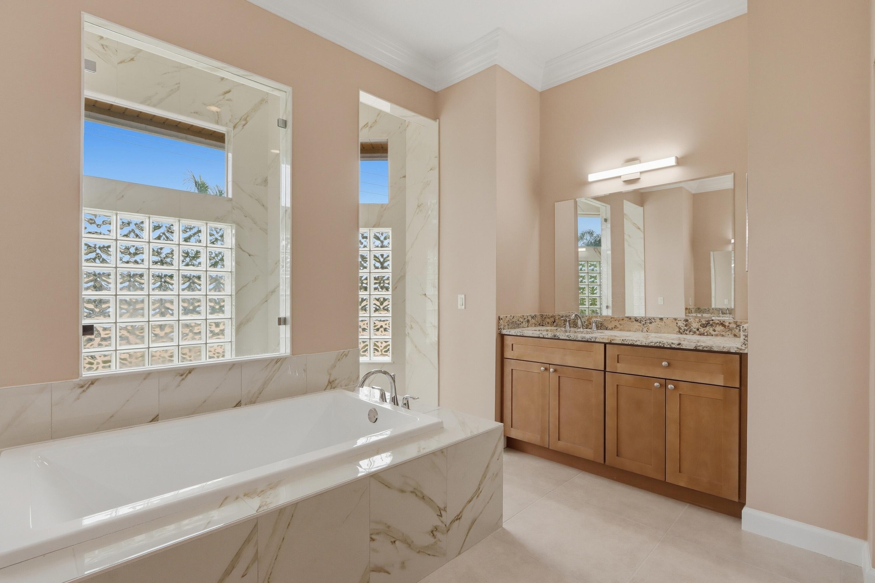 12082 Temple Boulevard Property Photo 38