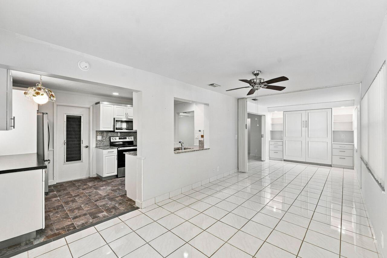 1003 Sw 17th Street Property Photo 9