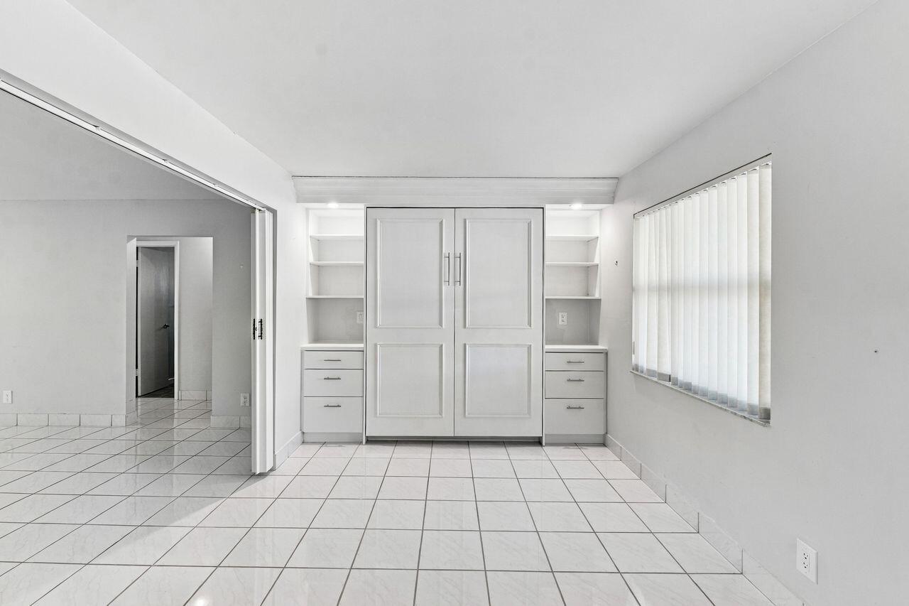 1003 Sw 17th Street Property Photo 11