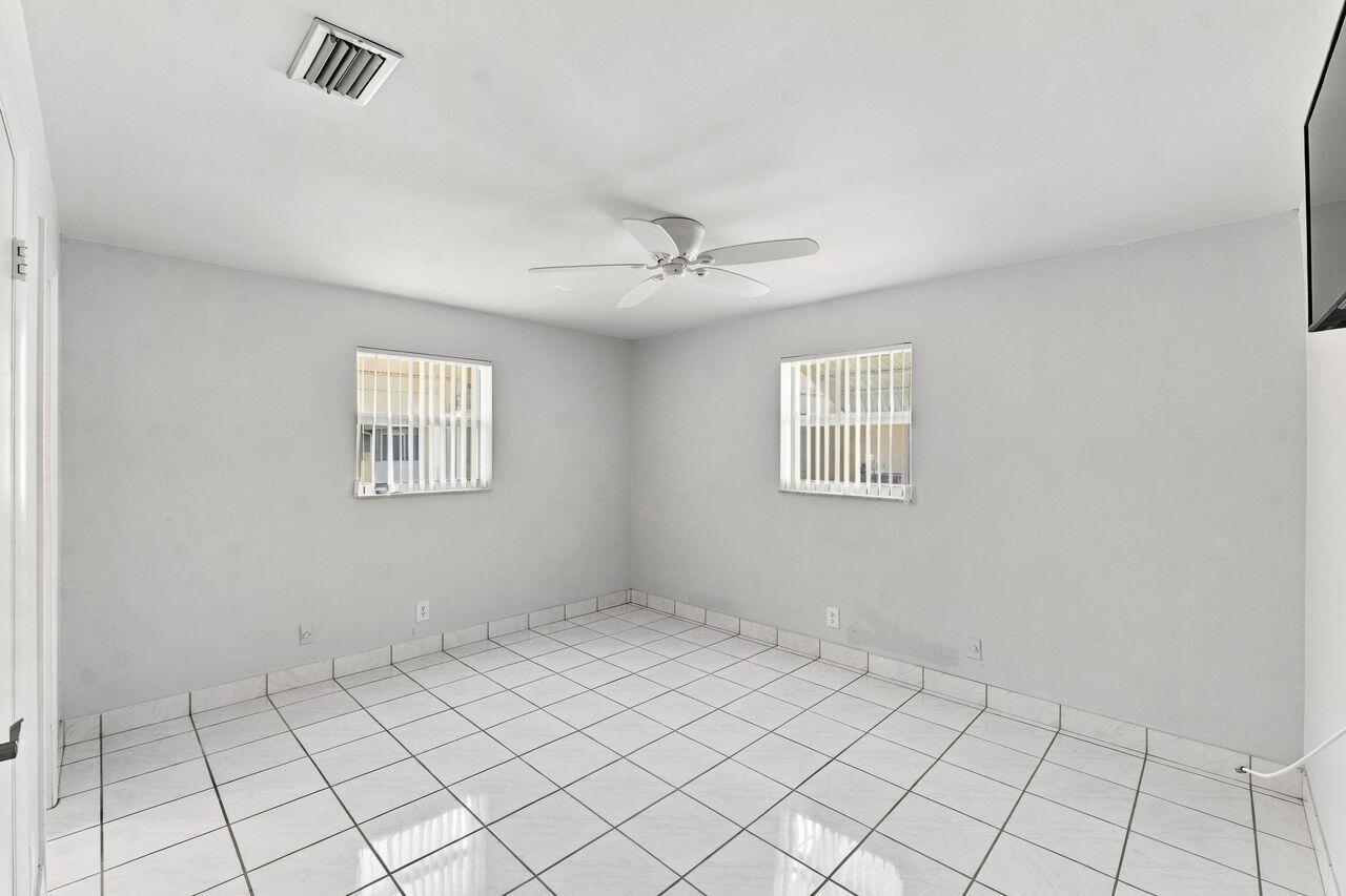 1003 Sw 17th Street Property Photo 21