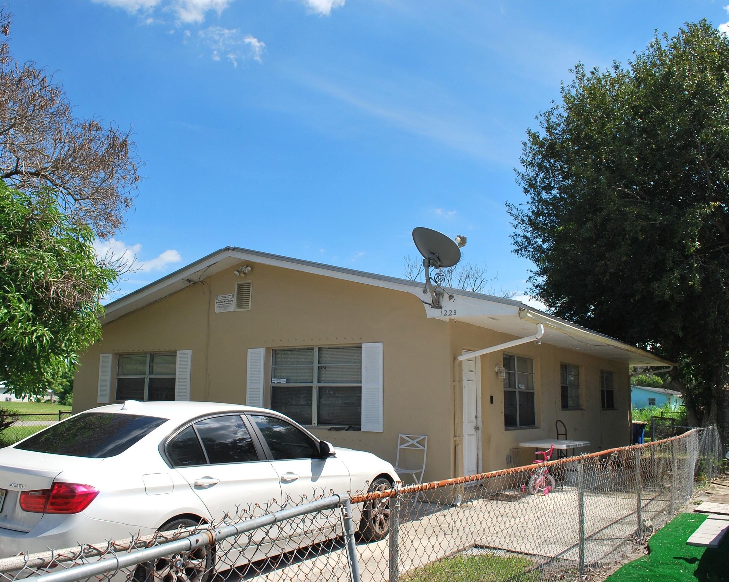 1223 Mccray Court Property Photo 1