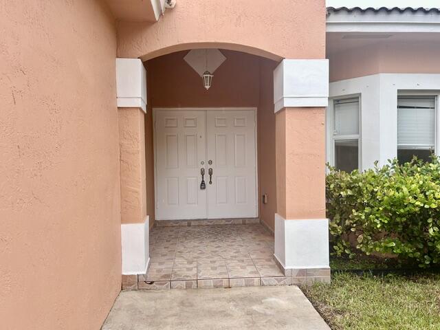 707 Se 14th Avenue Property Photo 5