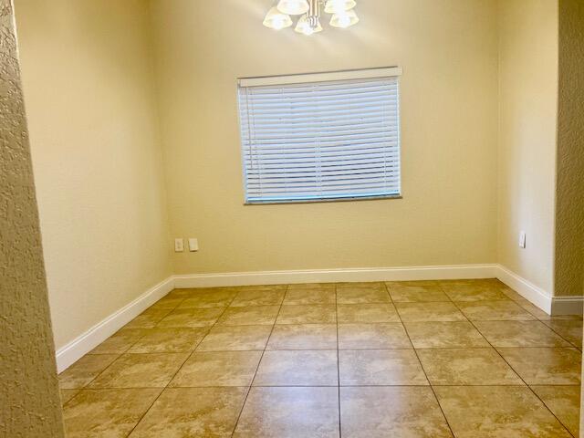 707 Se 14th Avenue Property Photo 8