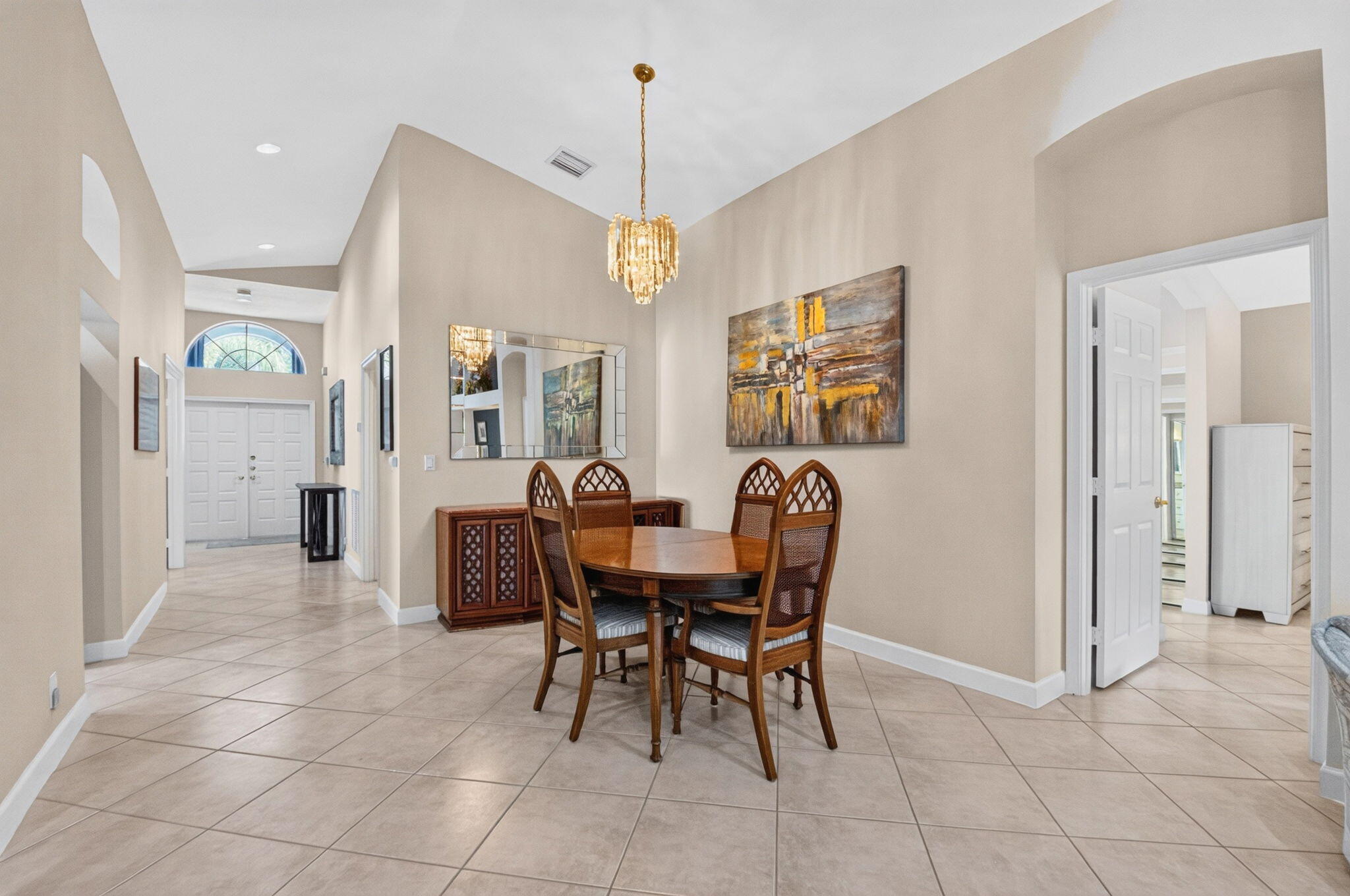 9864 Arbor View Drive S Property Photo 5