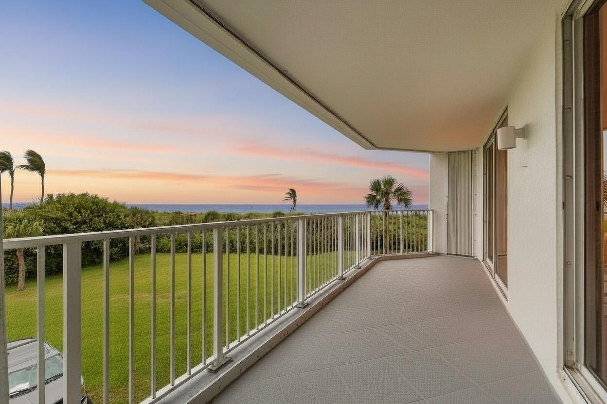 2700 N Highway A1a 302 Property Photo 2