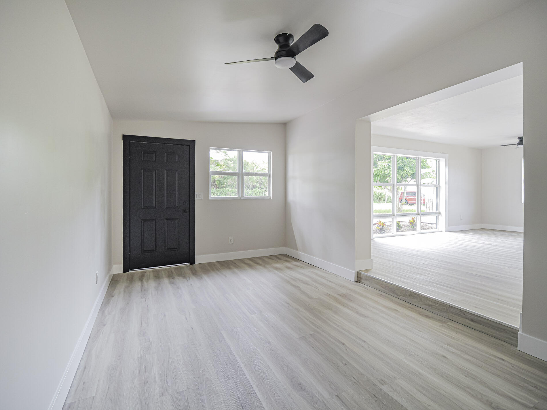 114 21st Street Sw Property Photo 6